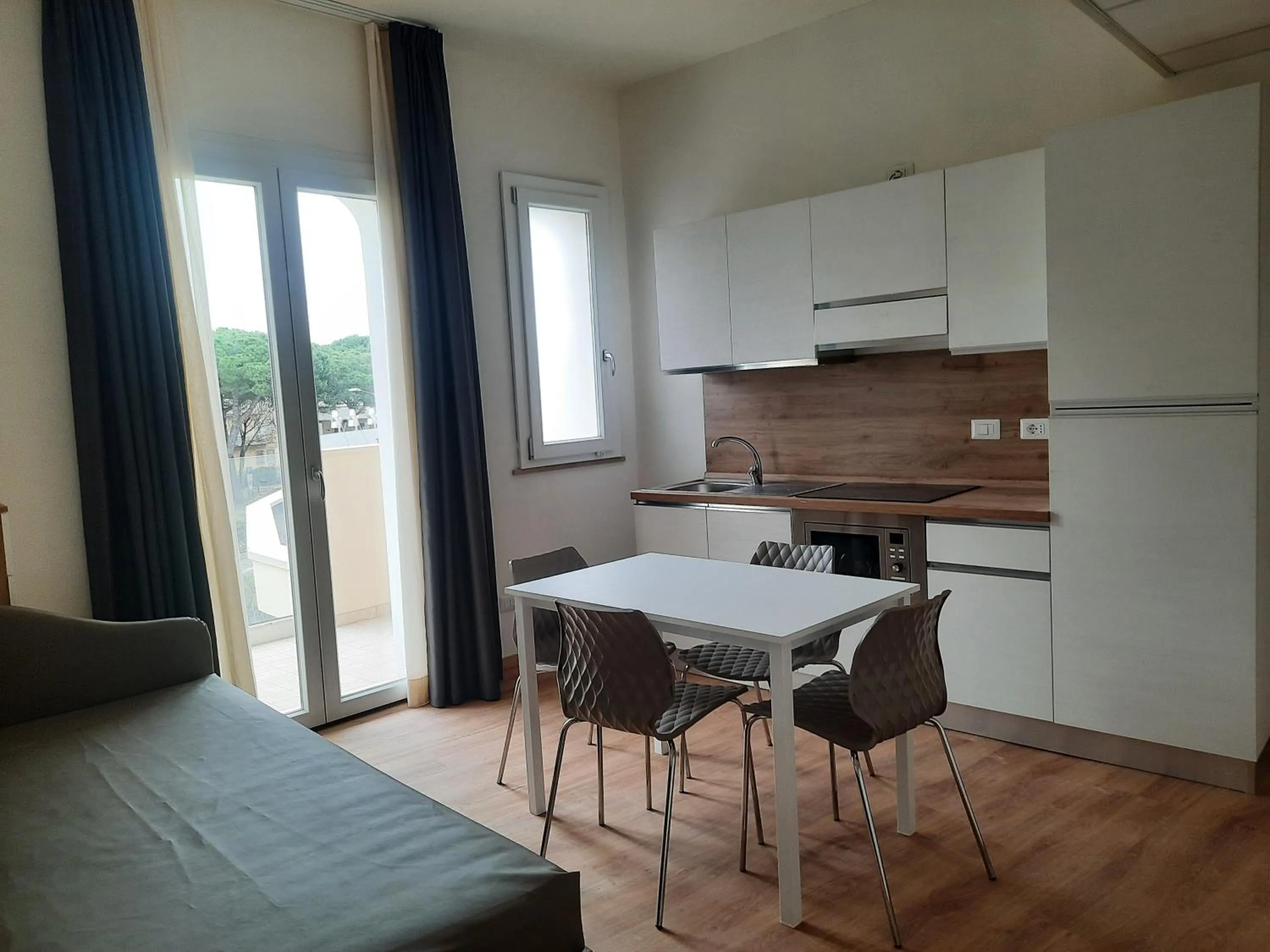 Kitchen or kitchenette in Hotel Schiller