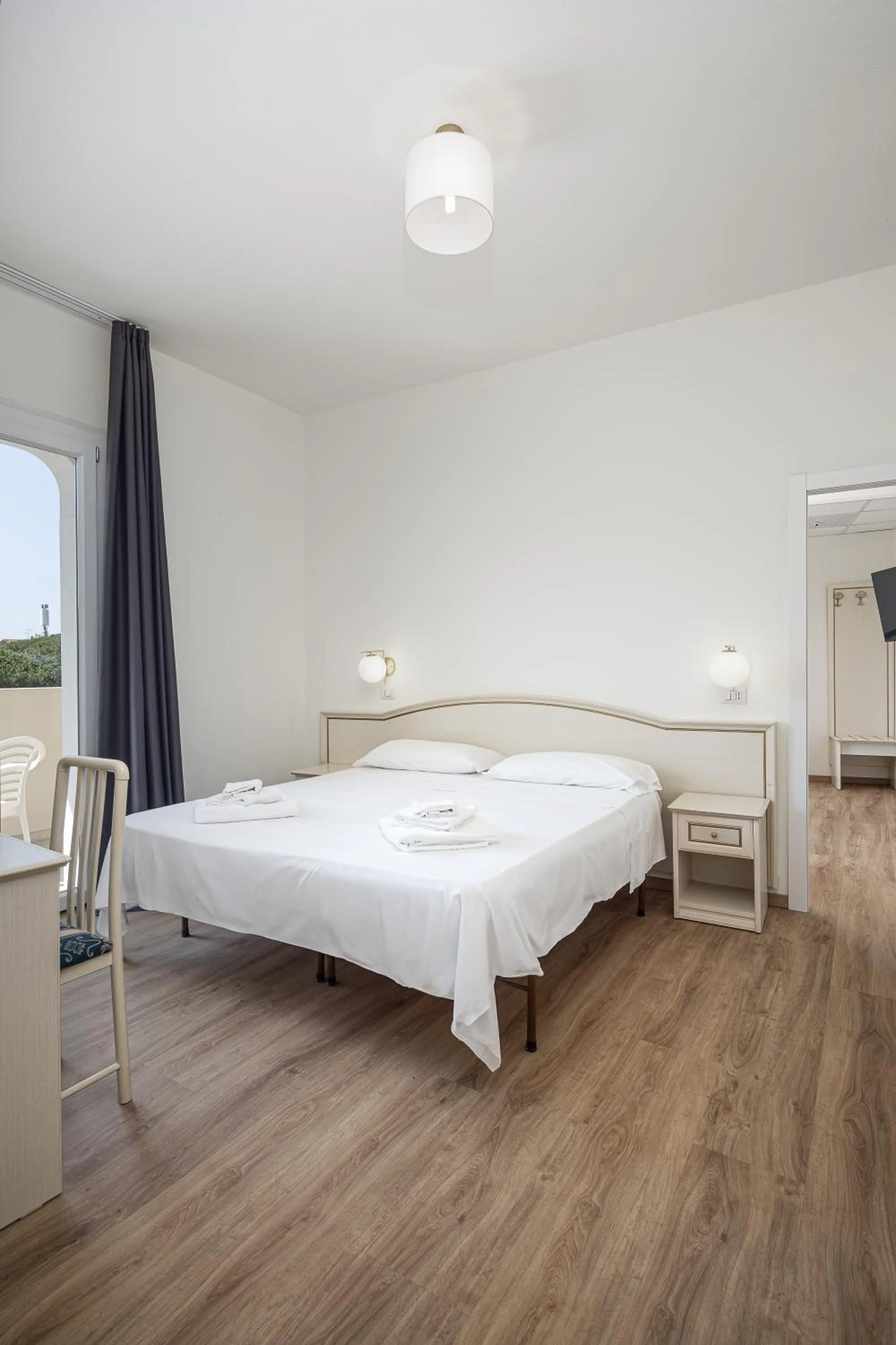 Bed in Hotel Schiller