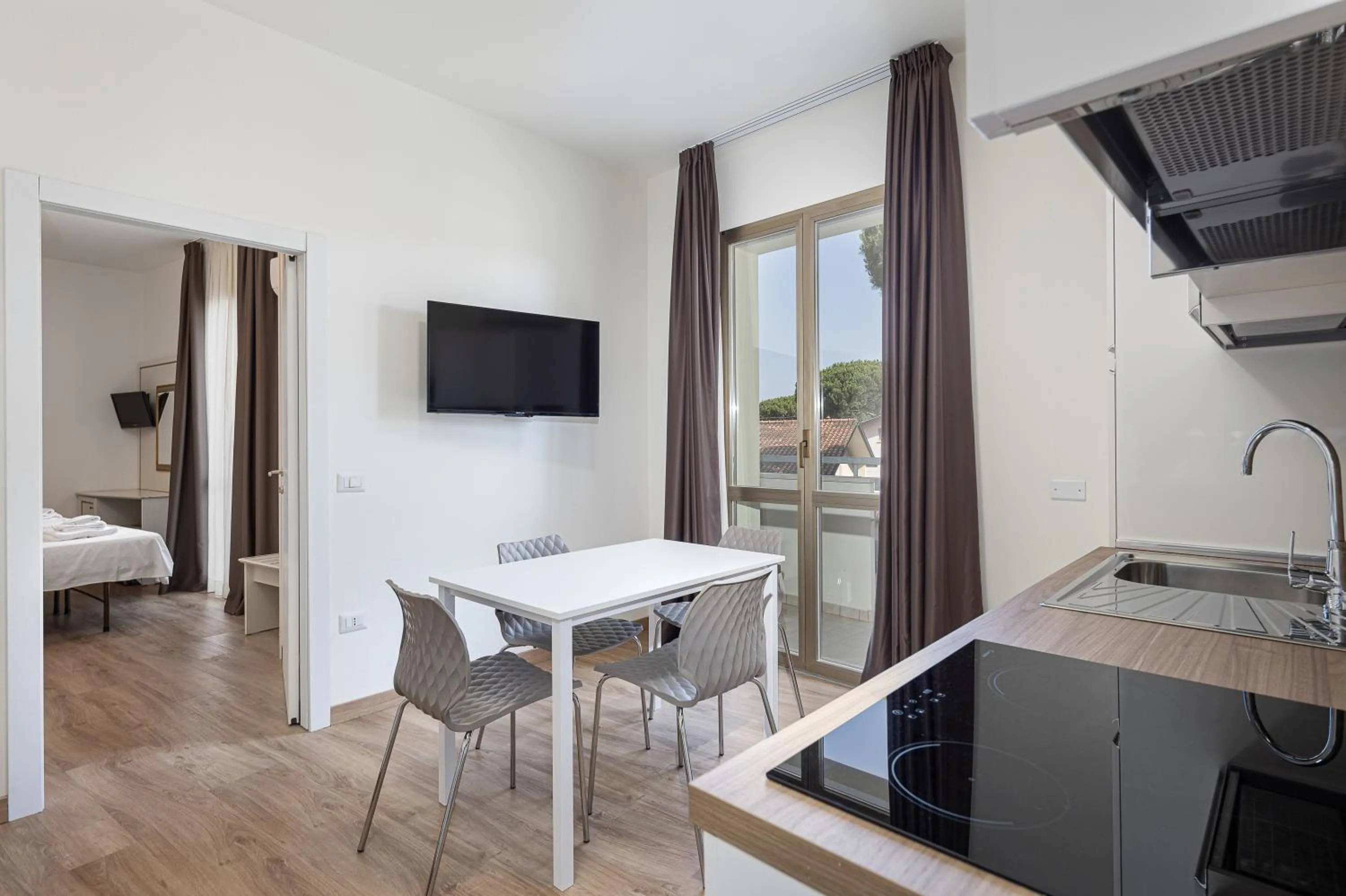 Kitchen or kitchenette in Hotel Schiller