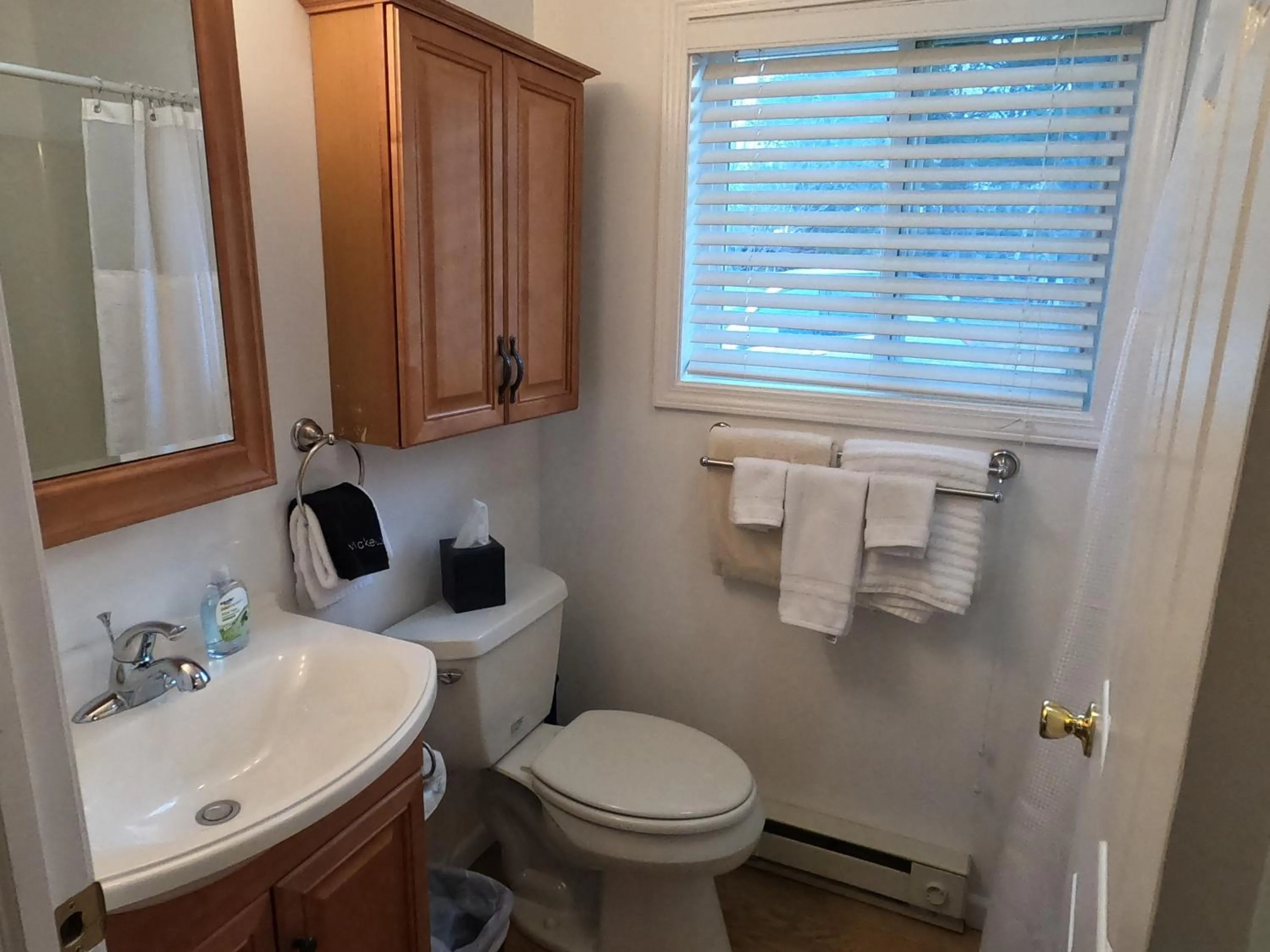 Bathroom in Sunrise Beach Oscoda @ Surfside