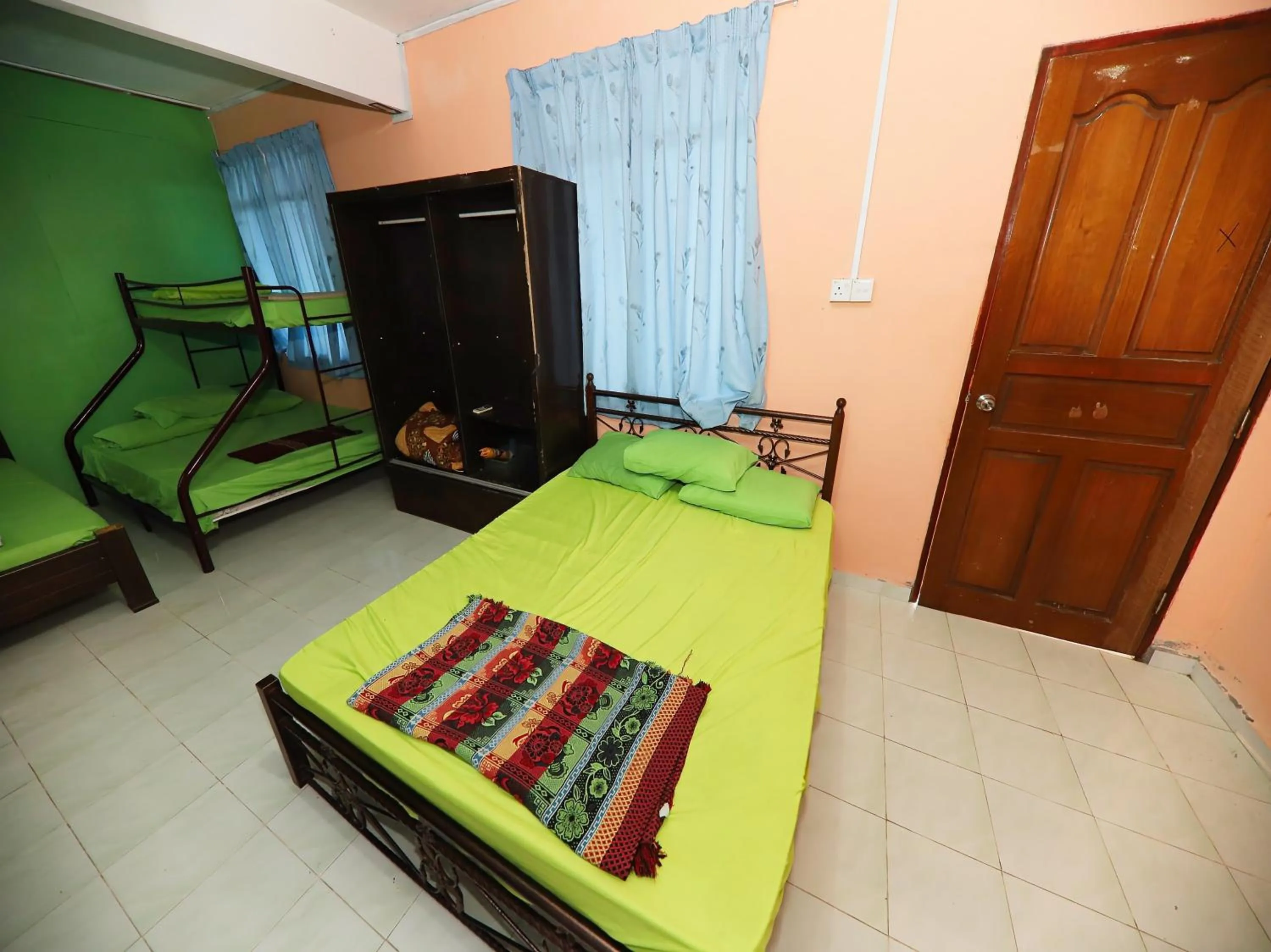 Bedroom in Hotel O Bayu Chalet