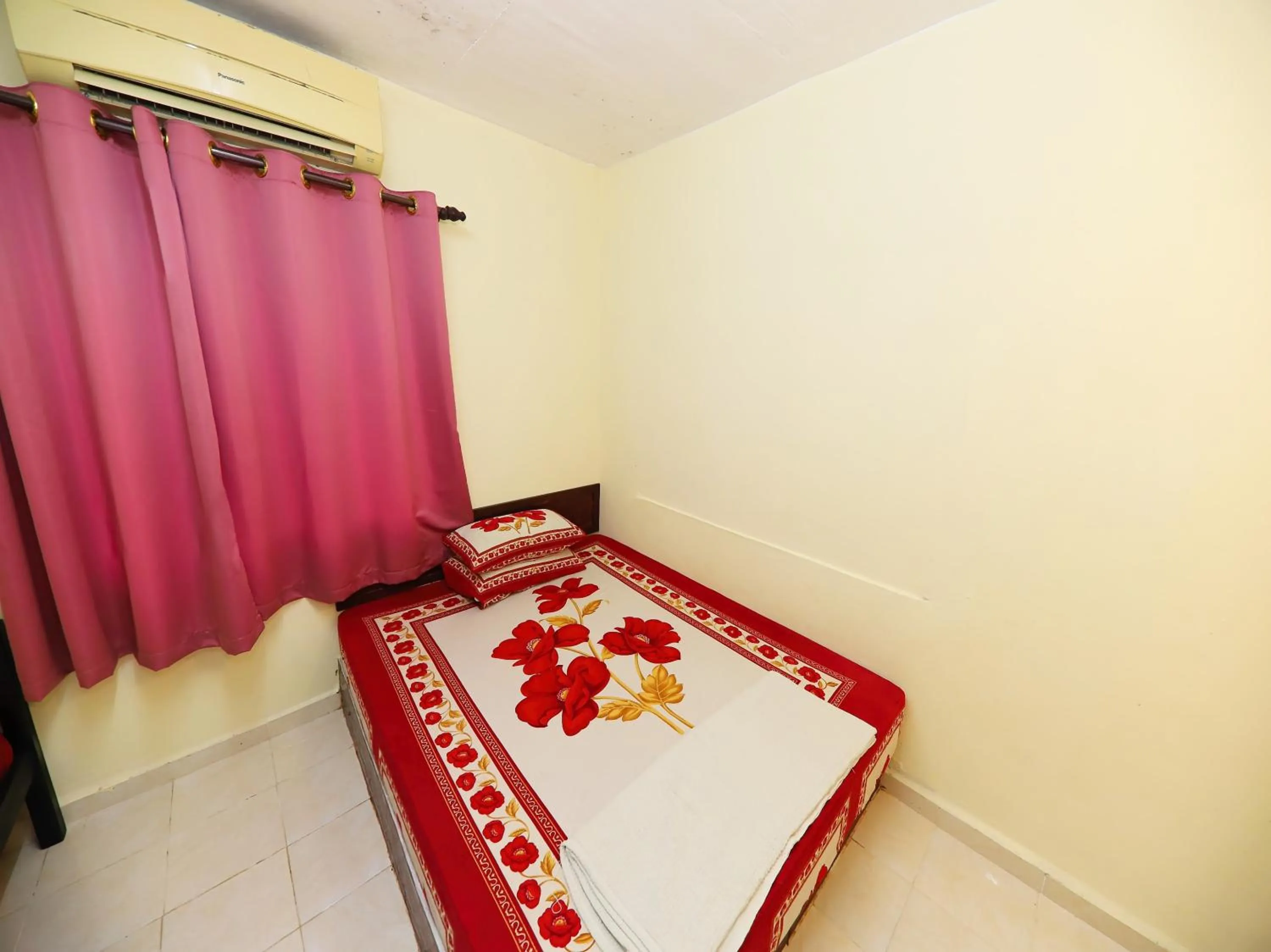 Bedroom in Hotel O Bayu Chalet