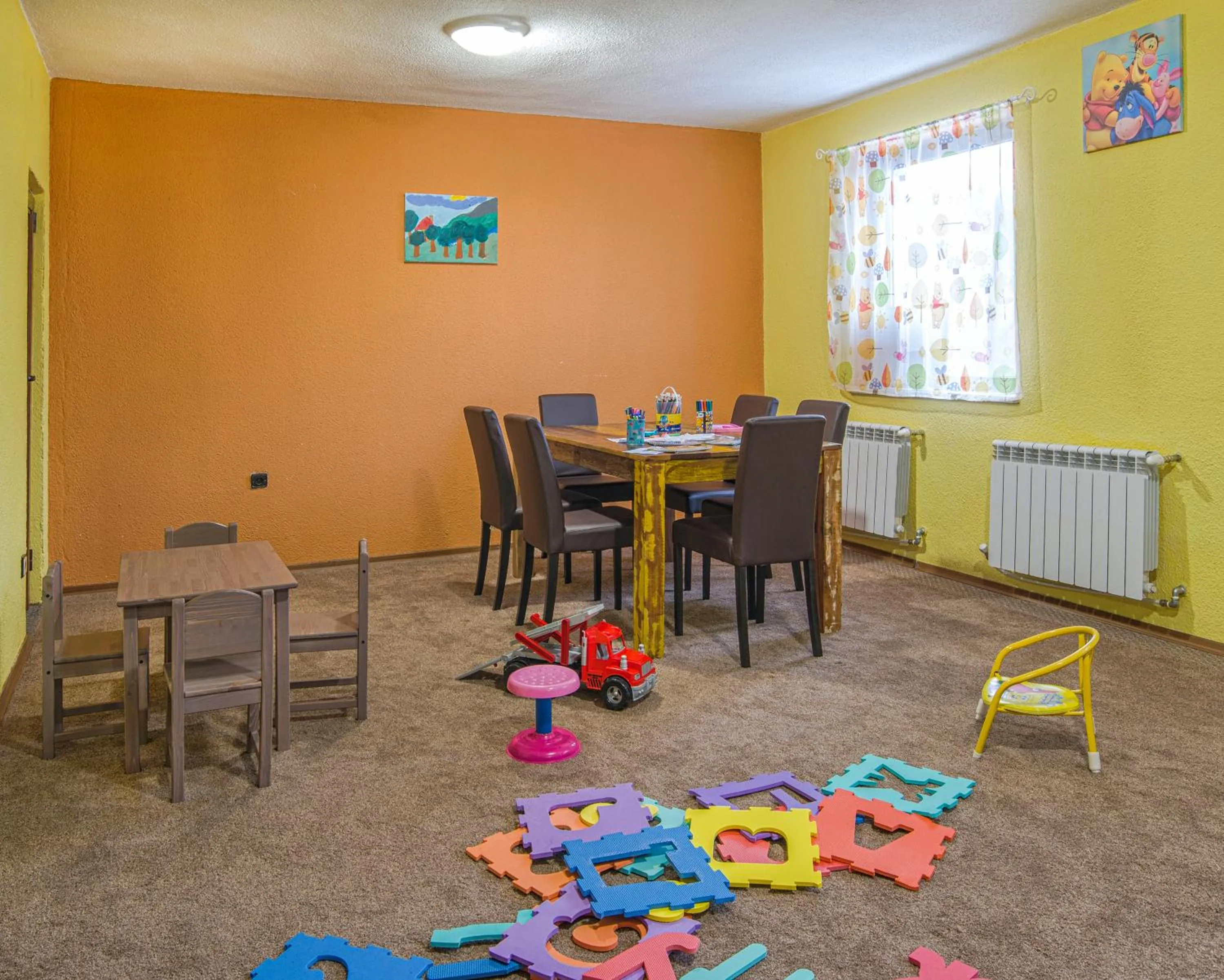 Kids's club in Kamena Pamporovo