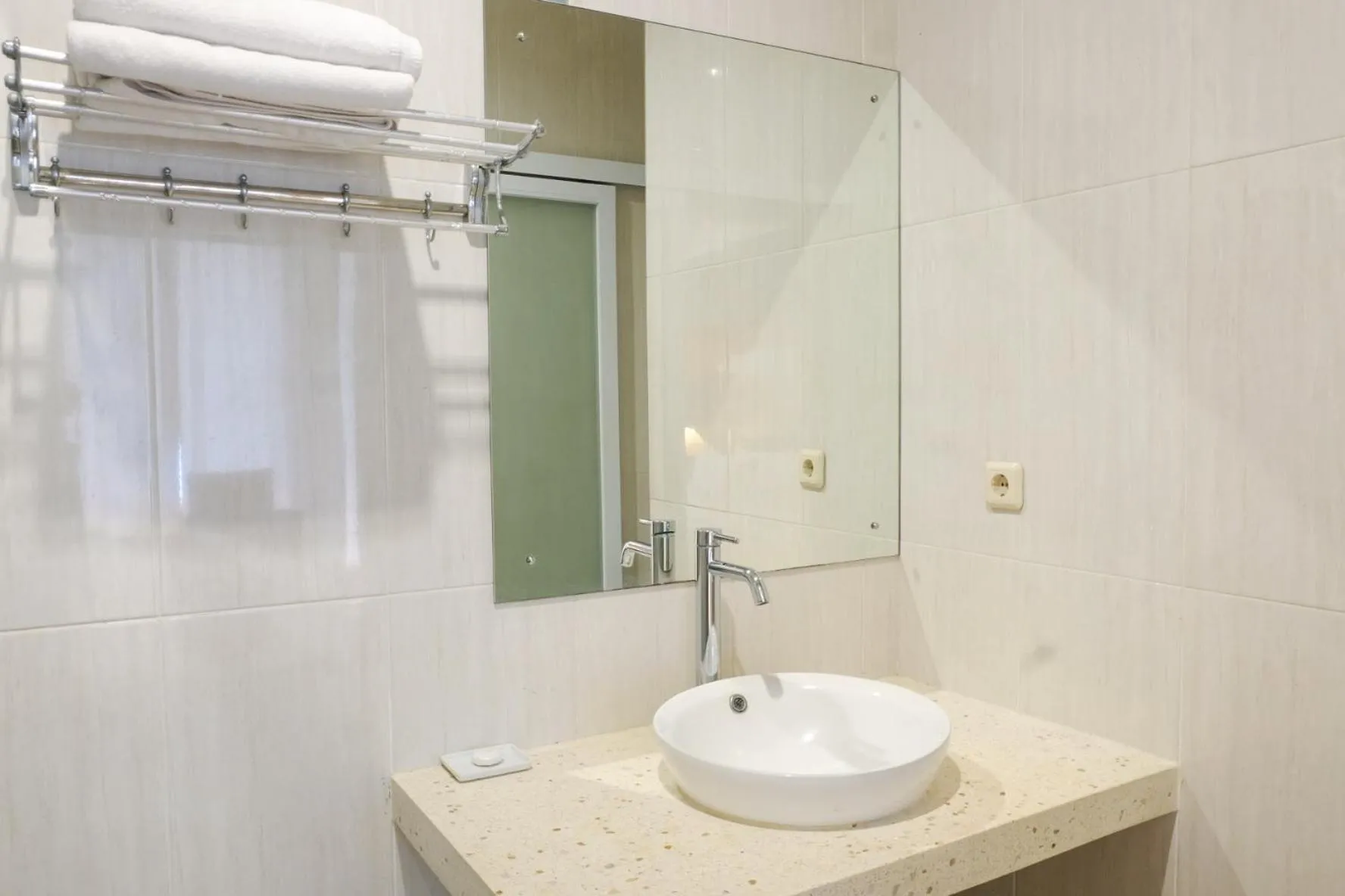 Bathroom in Su's Cottages Legian