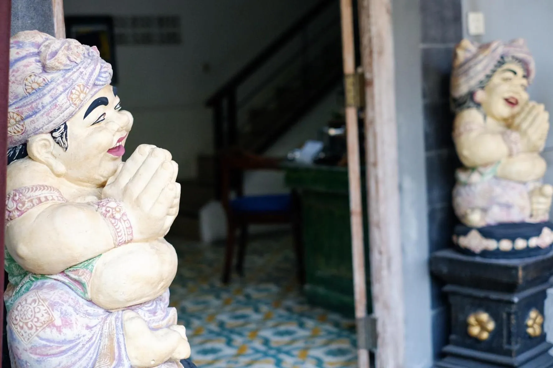 Facade/entrance in Su's Cottages Legian