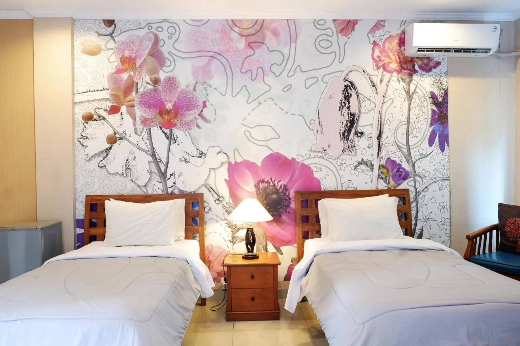 Bed in Su's Cottages Legian