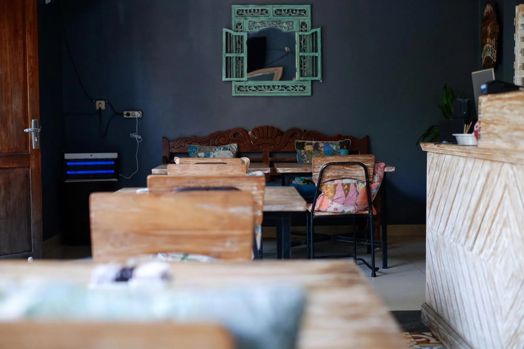 Restaurant/places to eat in Su's Cottages Legian