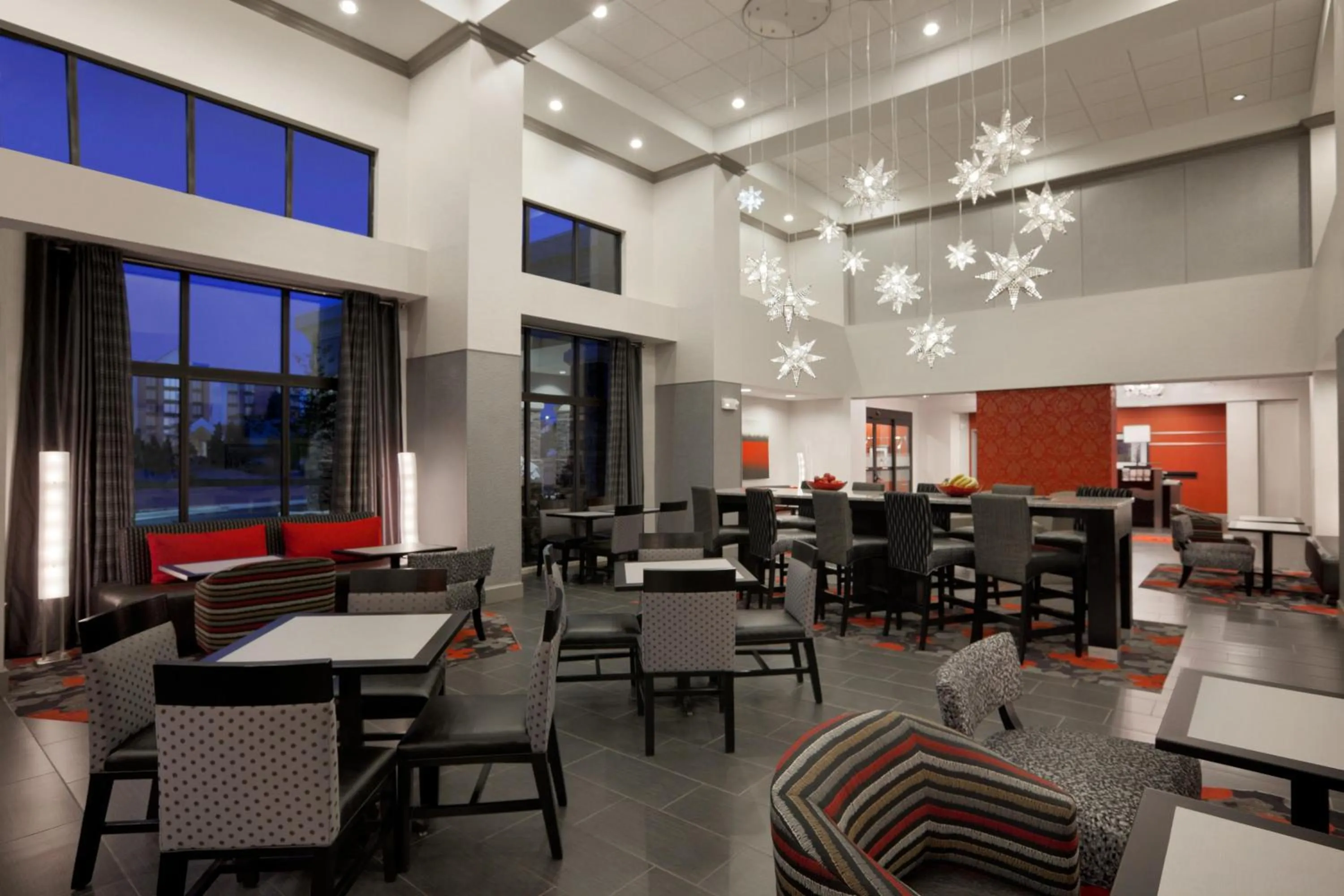 Lobby or reception in Hampton Inn and Suites Roanoke Airport/Valley View Mall
