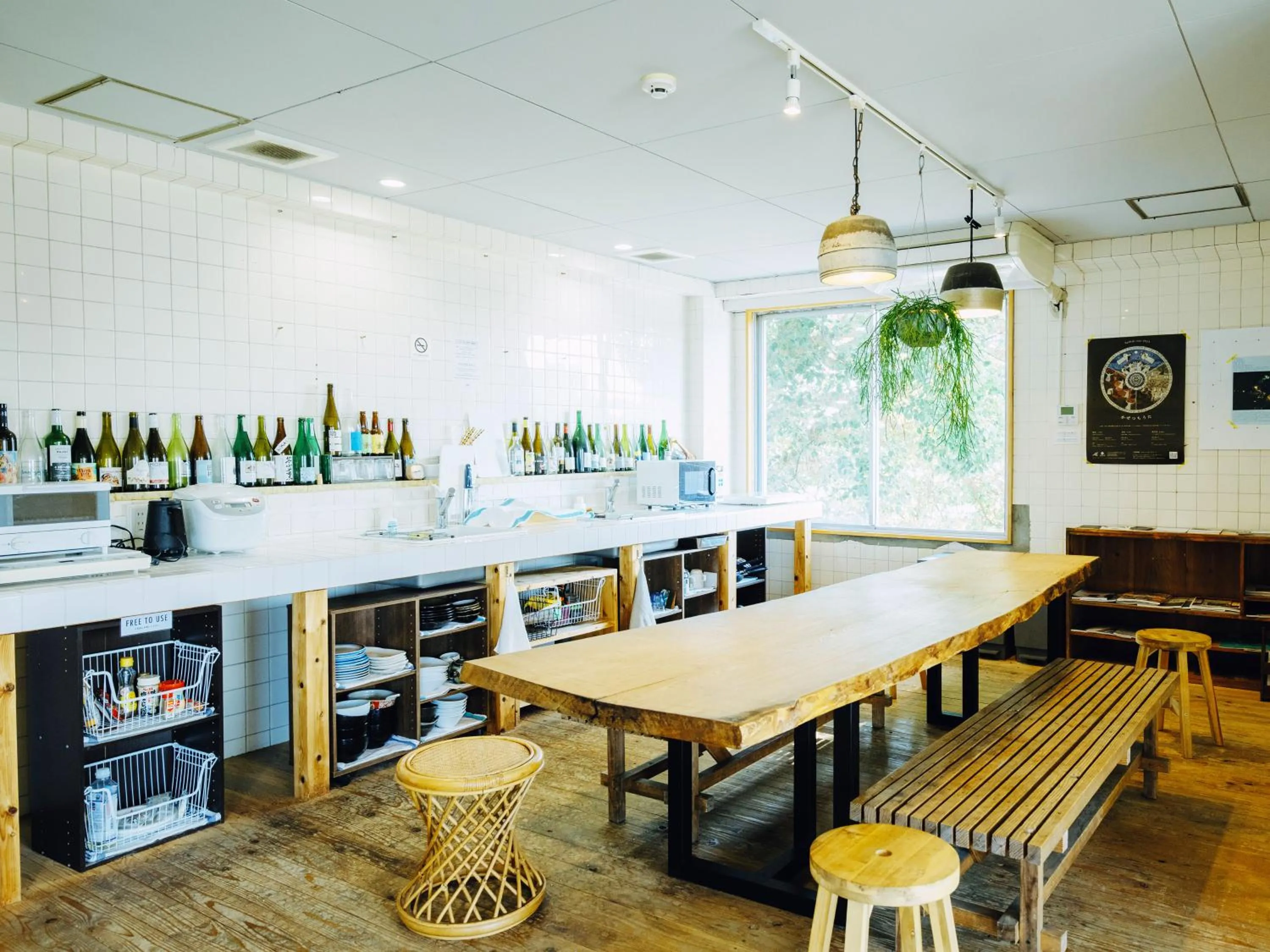 Communal kitchen in HIKE