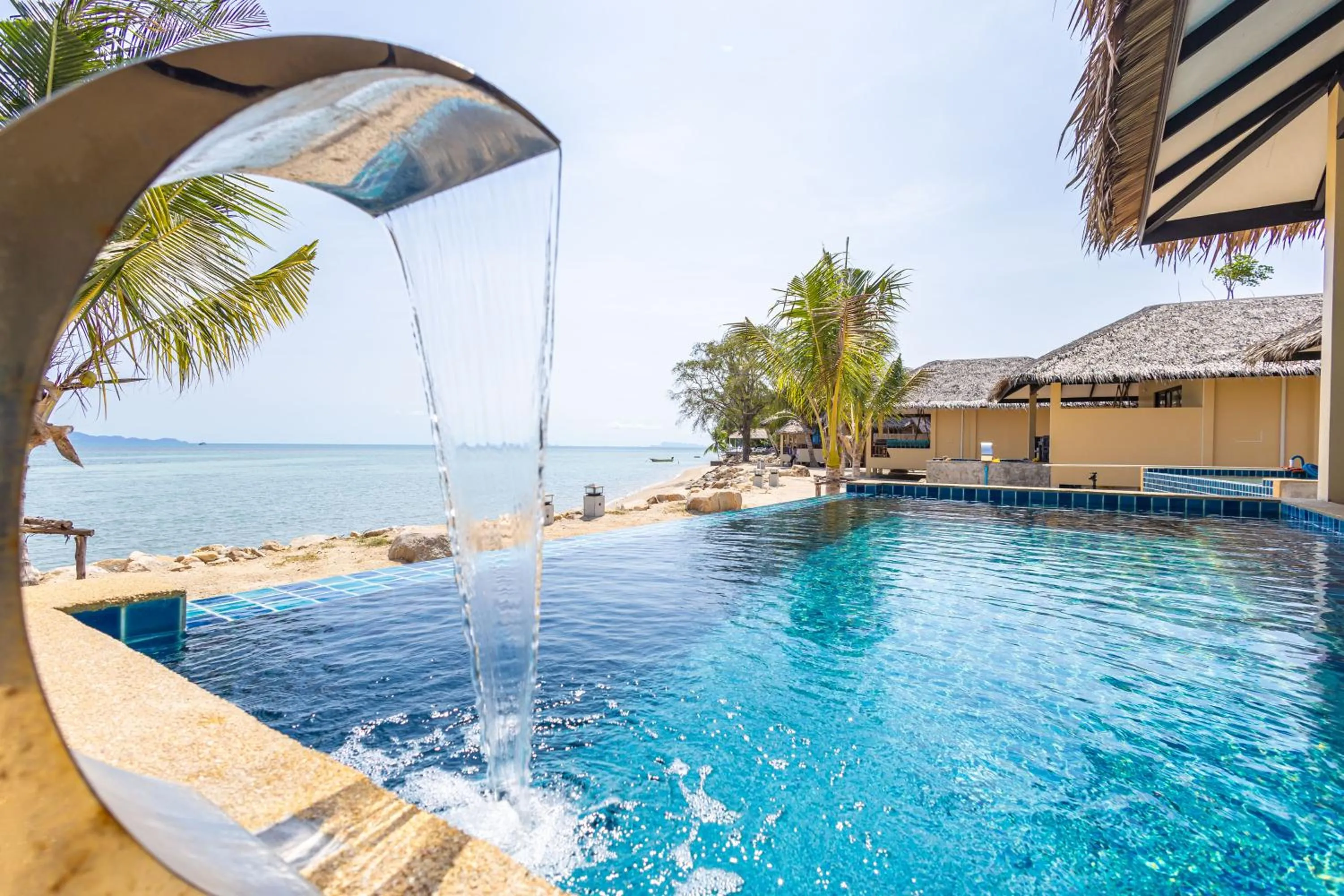 Sea view in Absolute Beachfront Villas