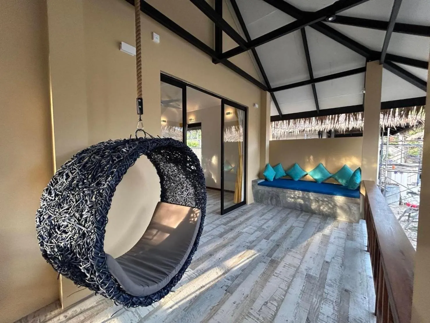 Balcony/Terrace, Bed in Absolute Beachfront Villas