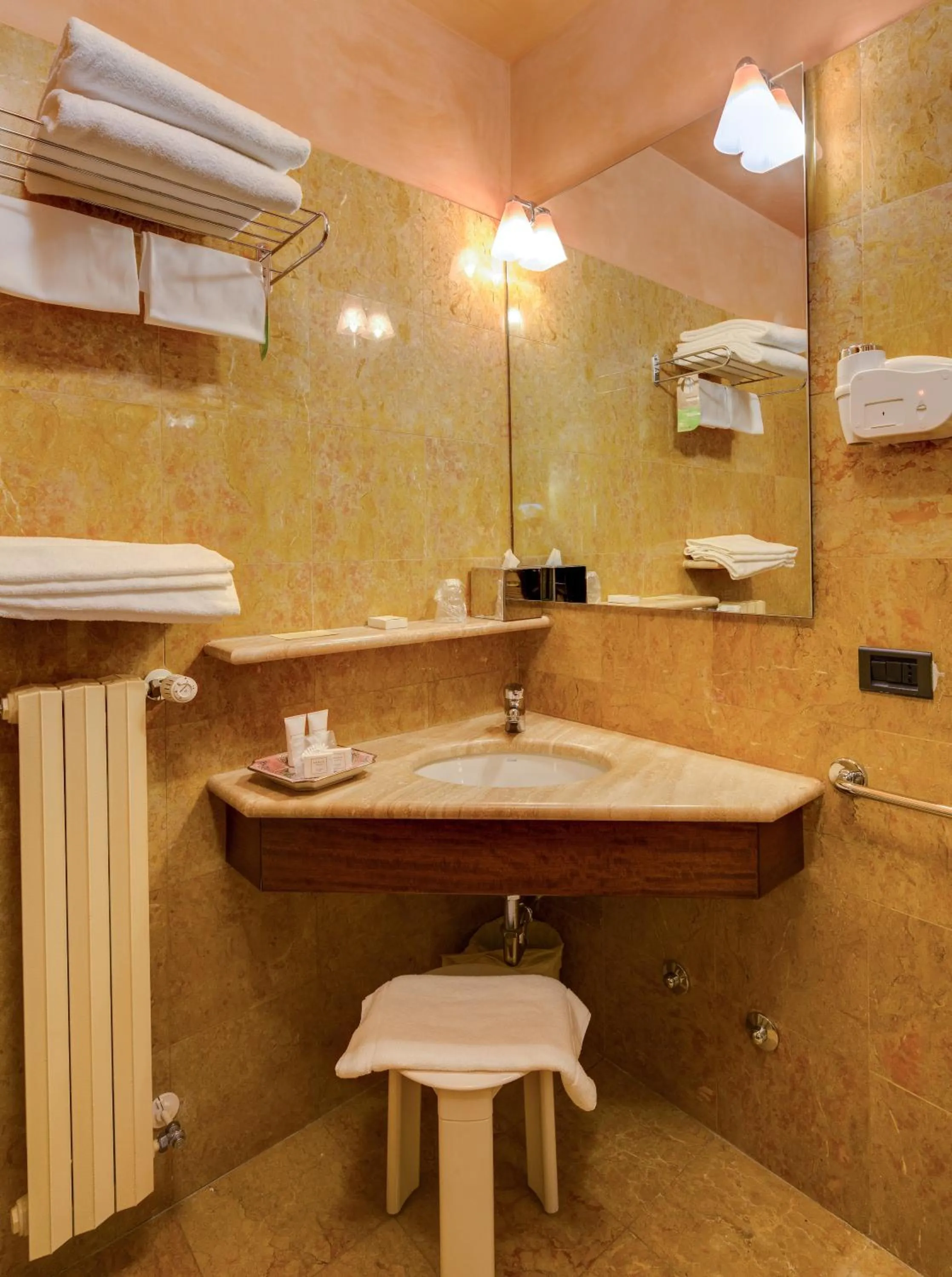 Bathroom in Best Western Plus Hotel Villa Tacchi