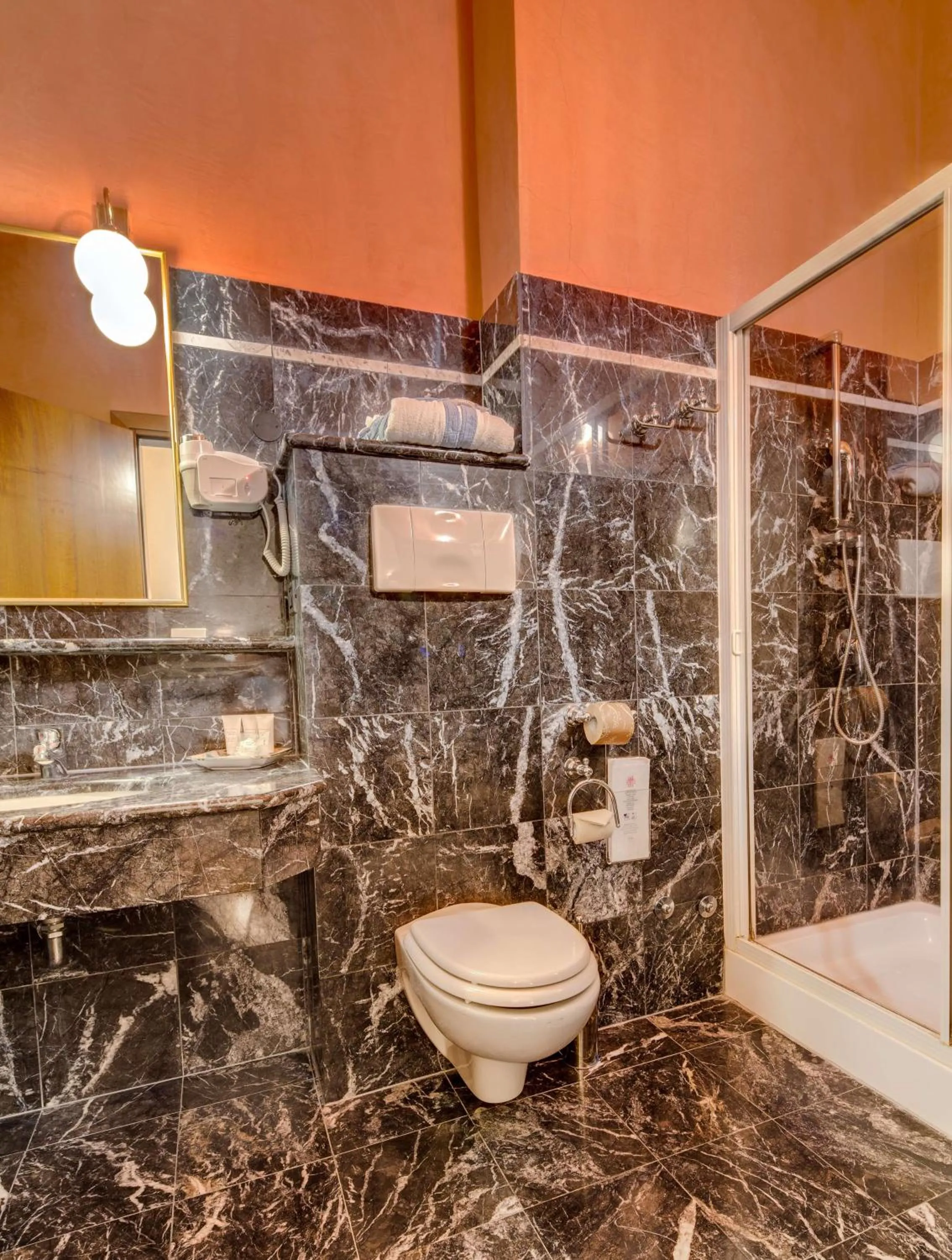 Bathroom in Best Western Plus Hotel Villa Tacchi