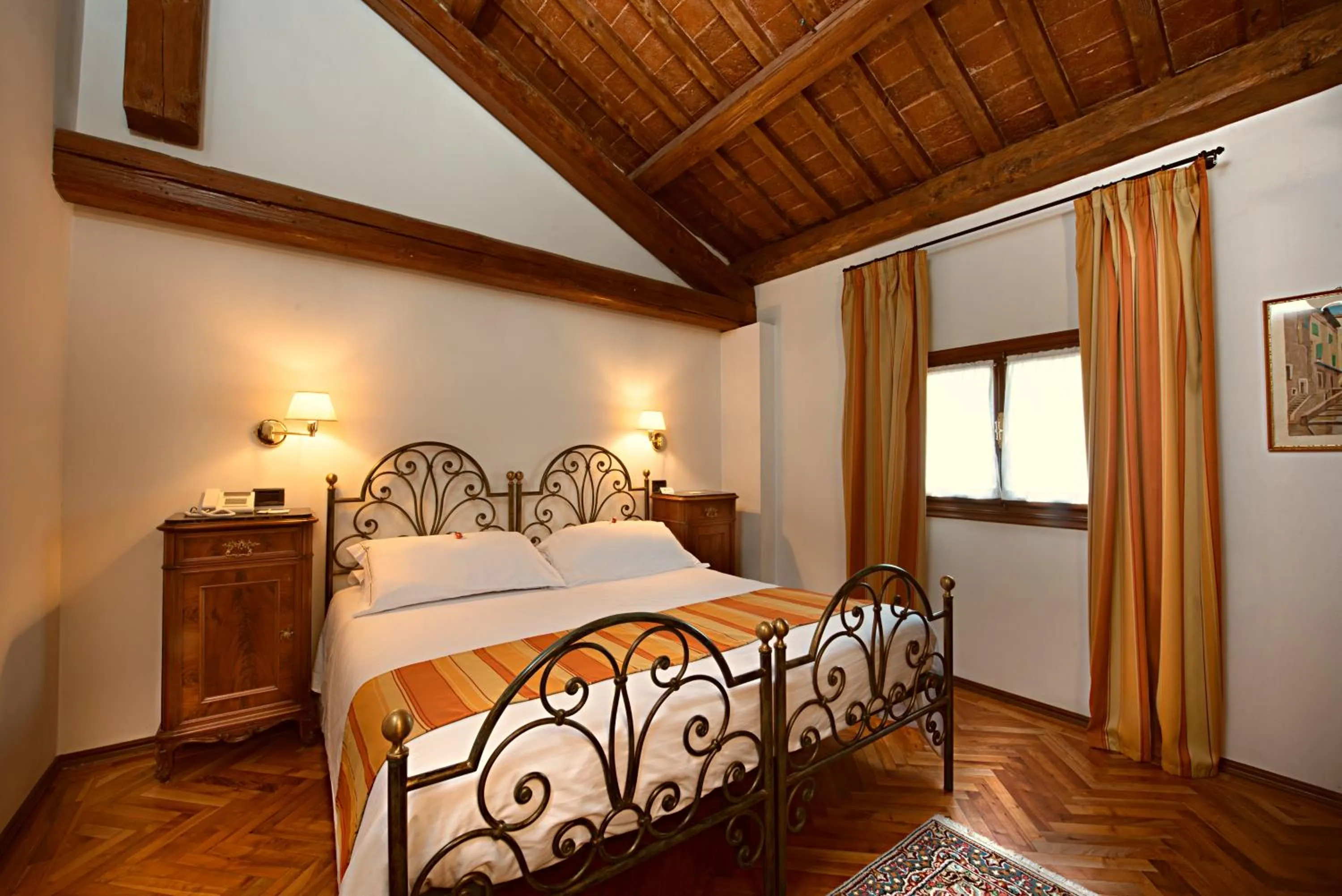 Bed in Best Western Plus Hotel Villa Tacchi