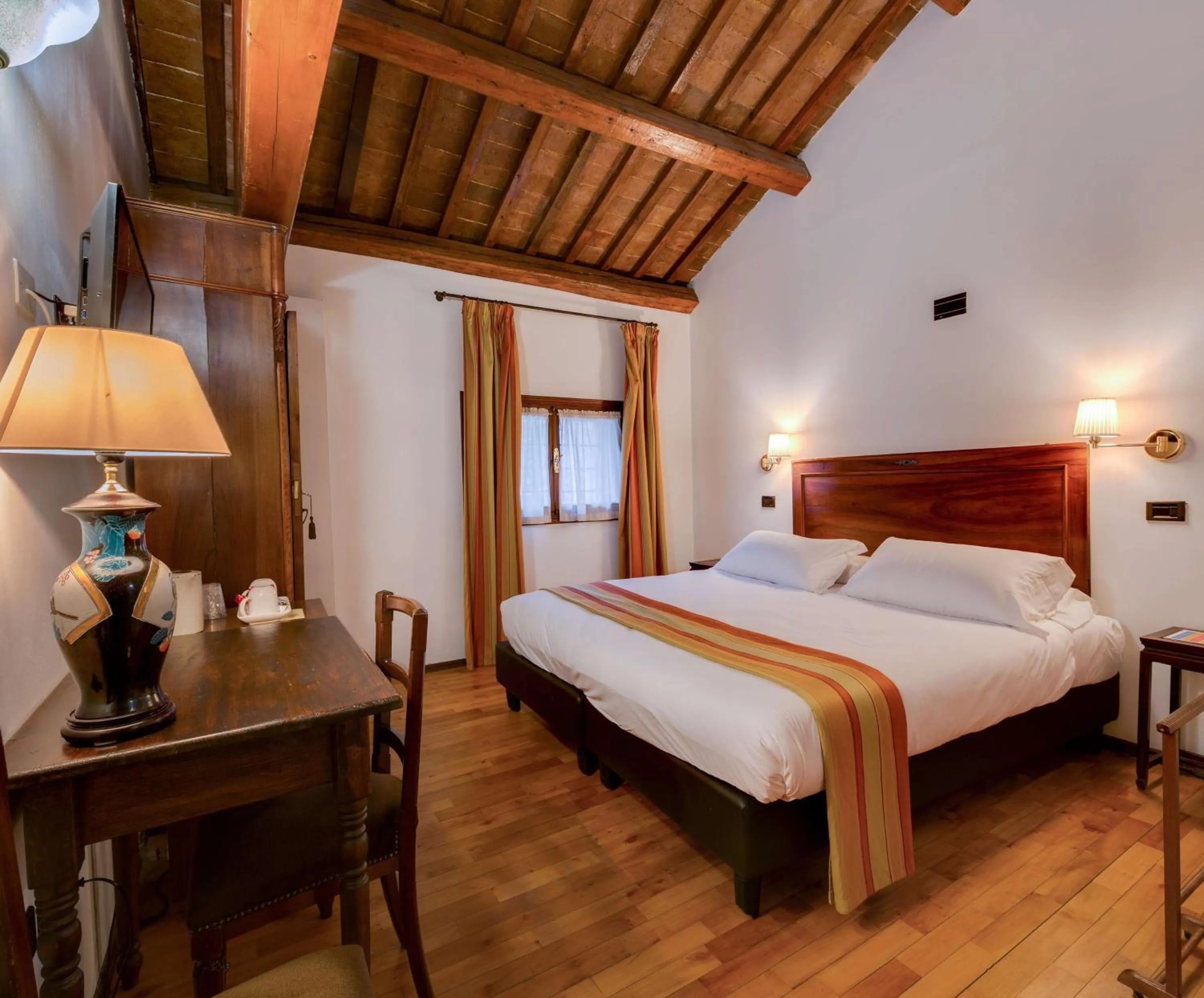 Photo of the whole room, Bed in Best Western Plus Hotel Villa Tacchi