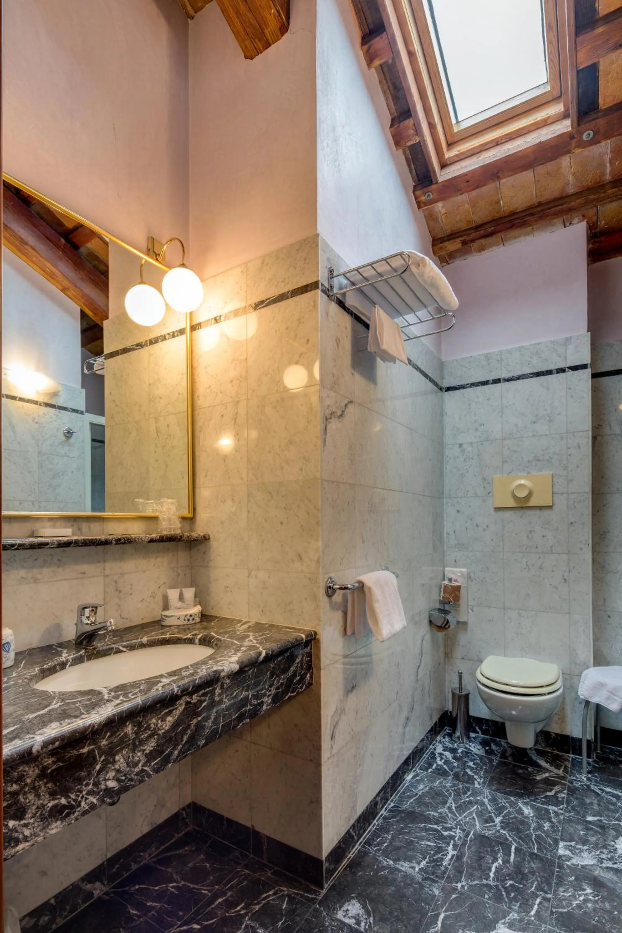 Bathroom in Best Western Plus Hotel Villa Tacchi