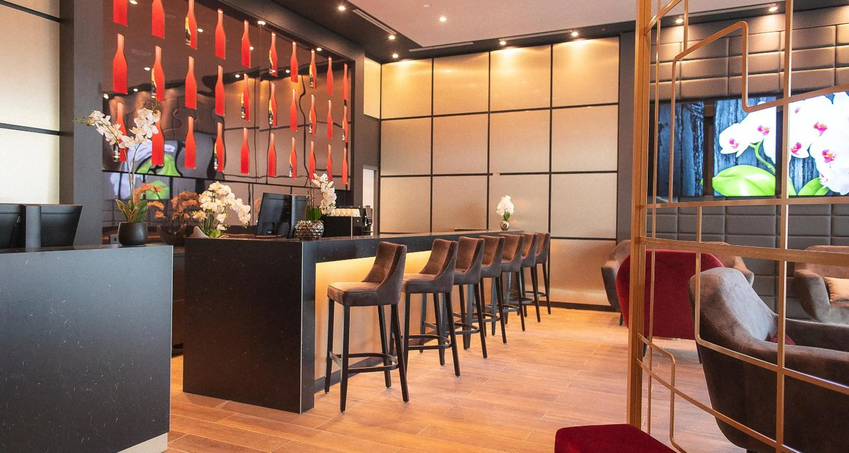 Lounge or bar in PLAZA Premium Heidelberg