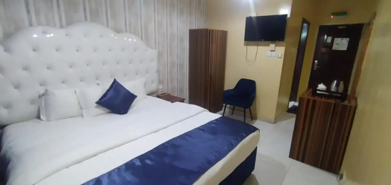 Bed in Golden Star Hotel