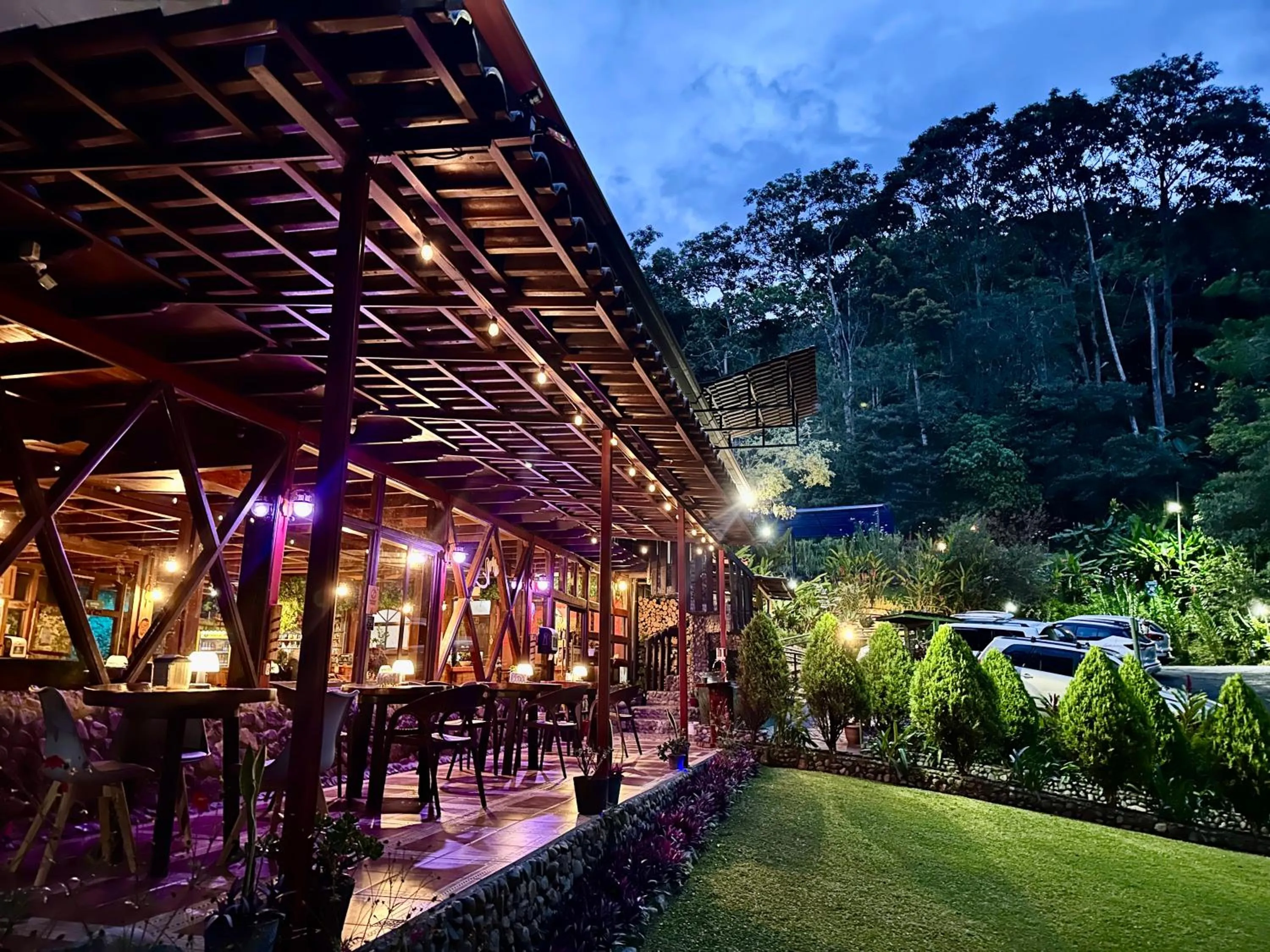 Hotel de Montaña El Pelicano