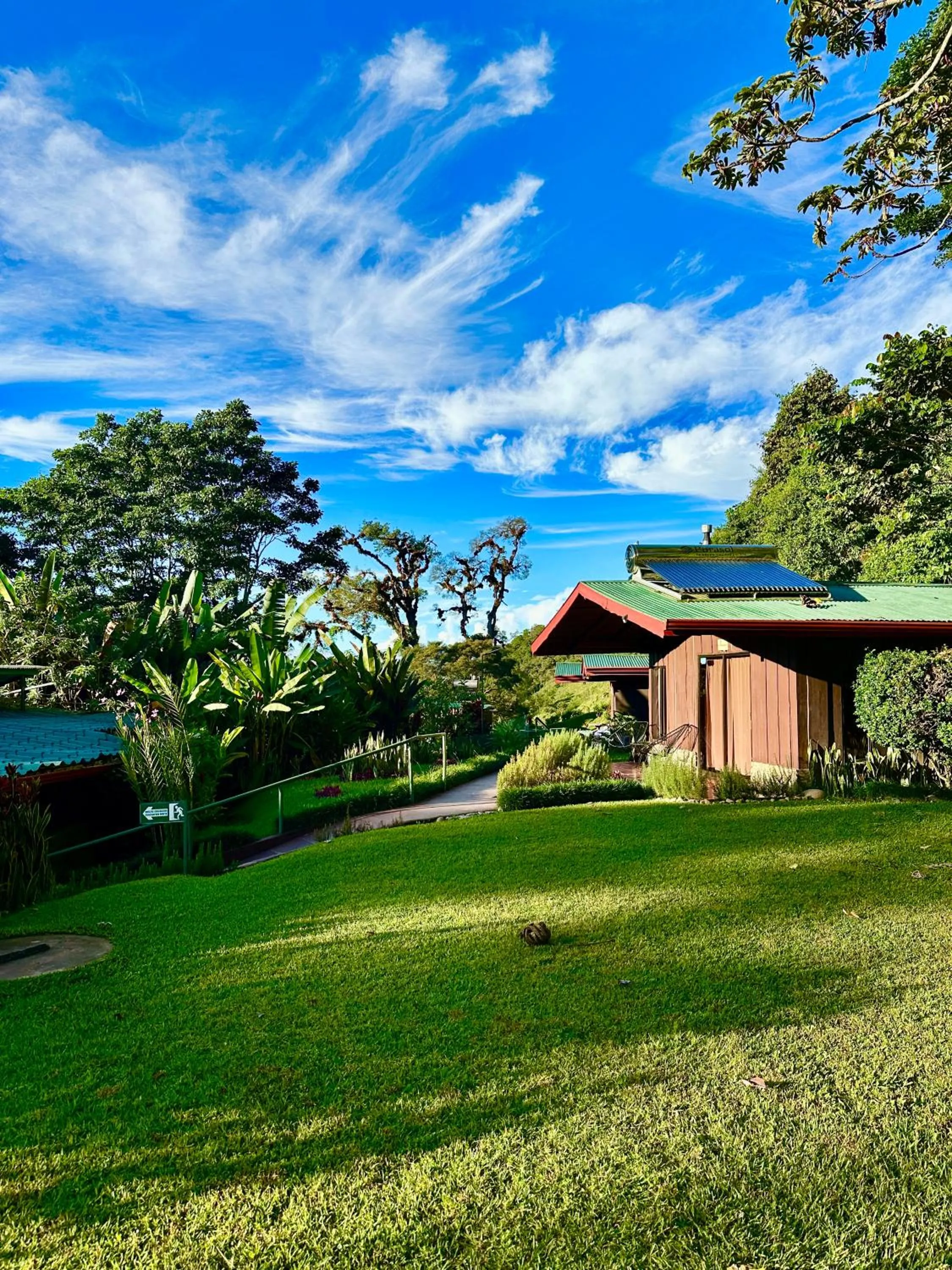 Hotel de Montaña El Pelicano