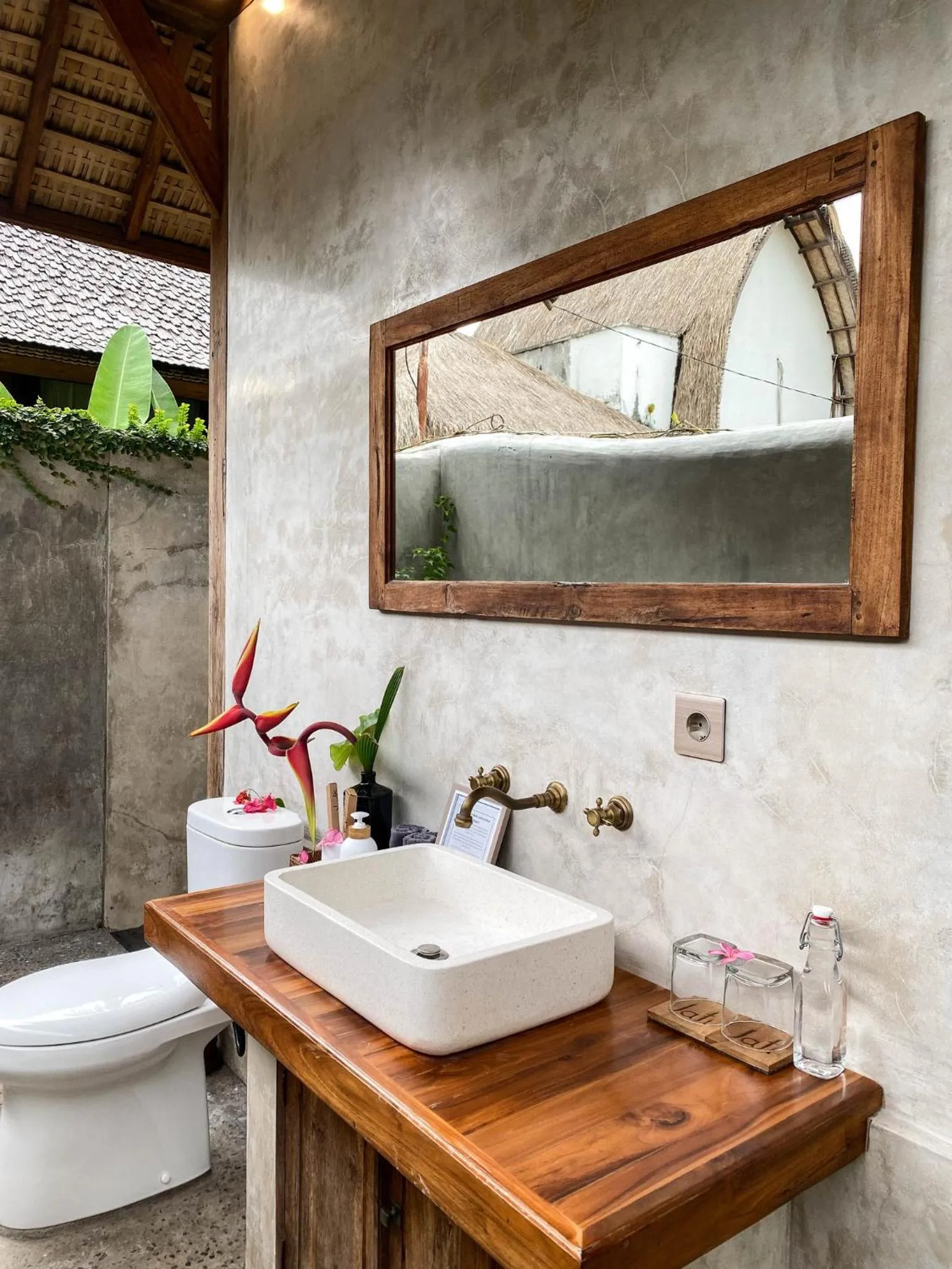 Bathroom in Jati Kuta Lombok