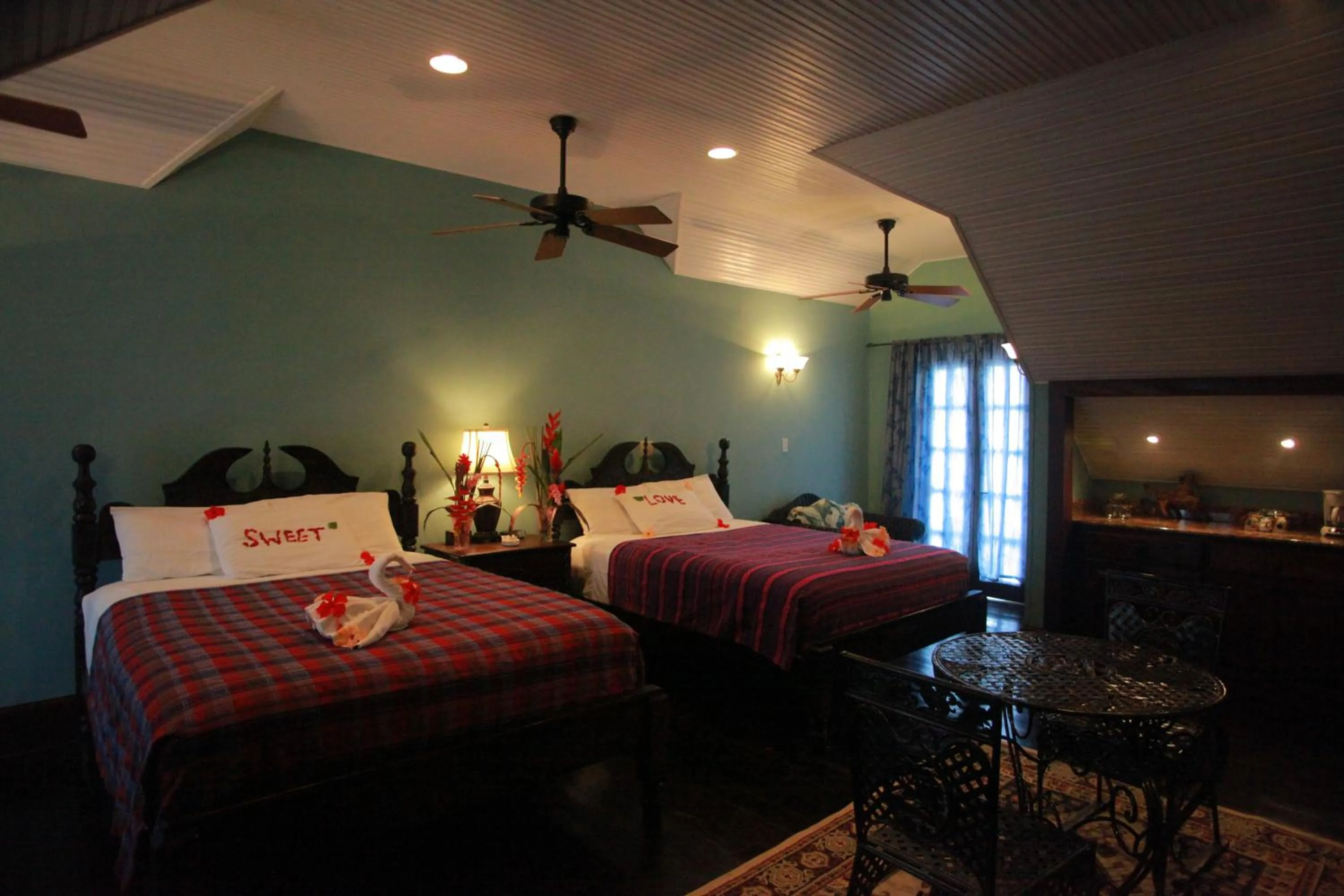 Bedroom, Bed in Mahogany Hall Luxury Boutique Resort