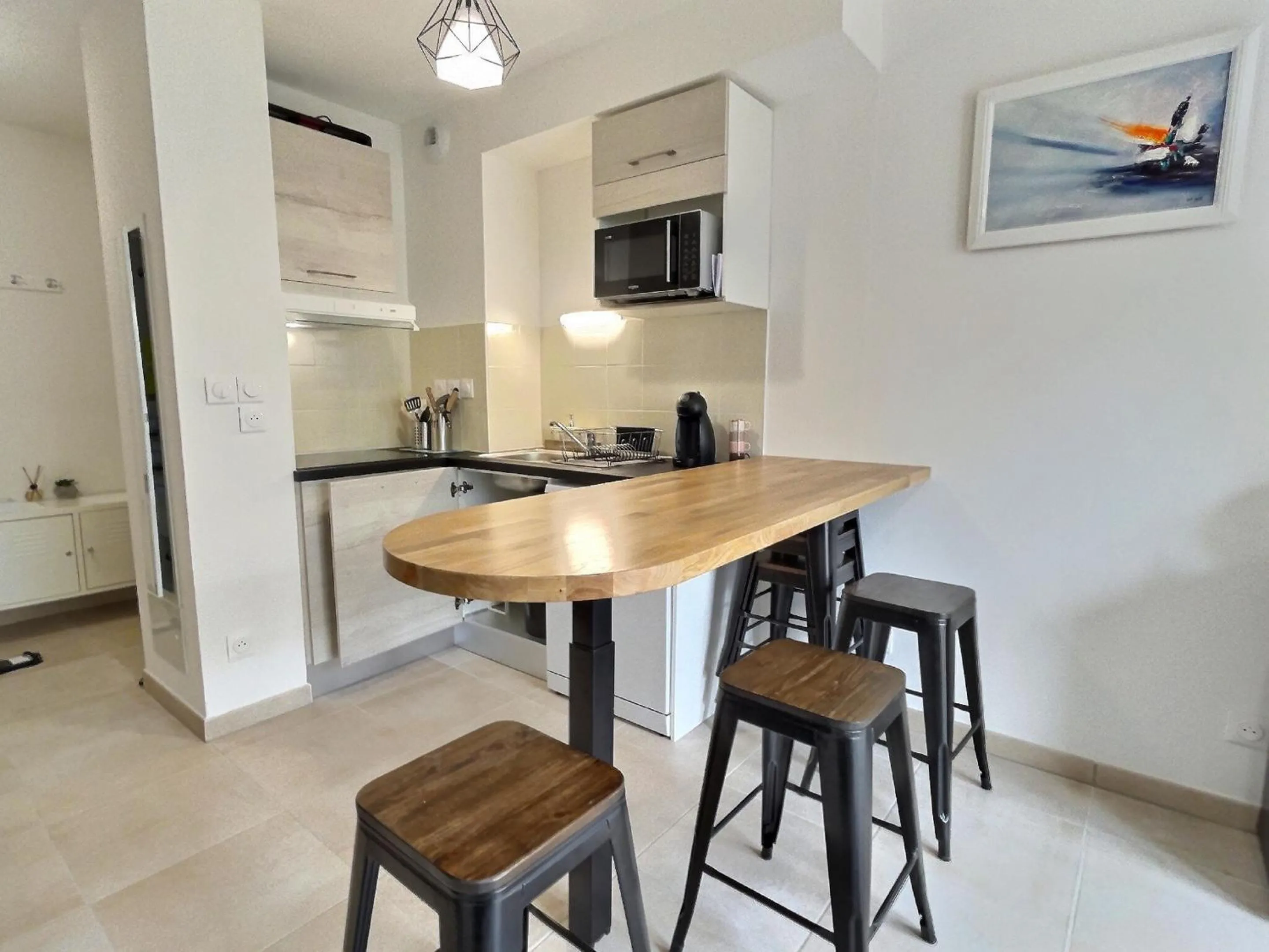 Kitchen or kitchenette in Vacancéole - Résidence La Dune