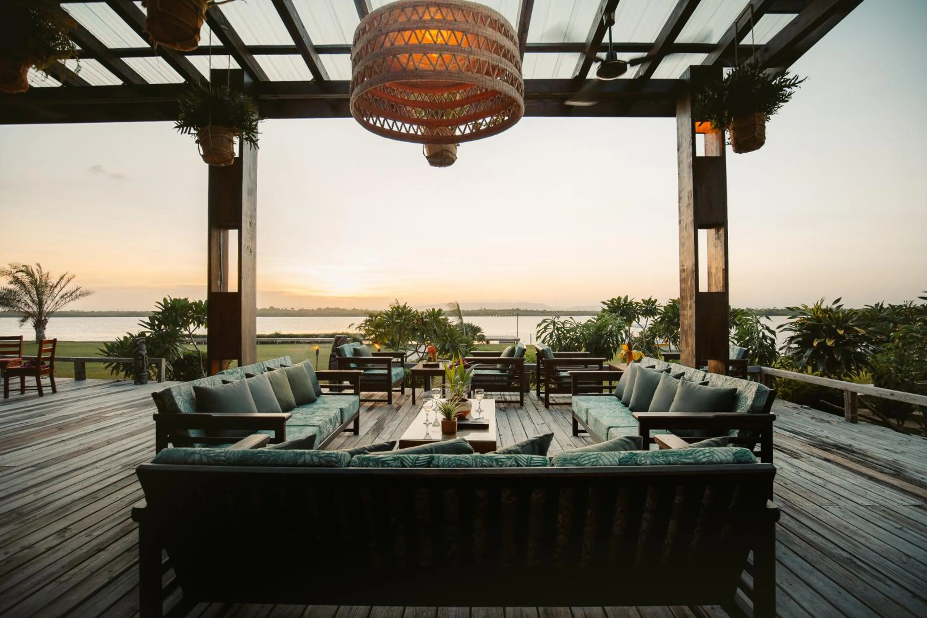 Restaurant/places to eat in Umaya Resort & Adventures