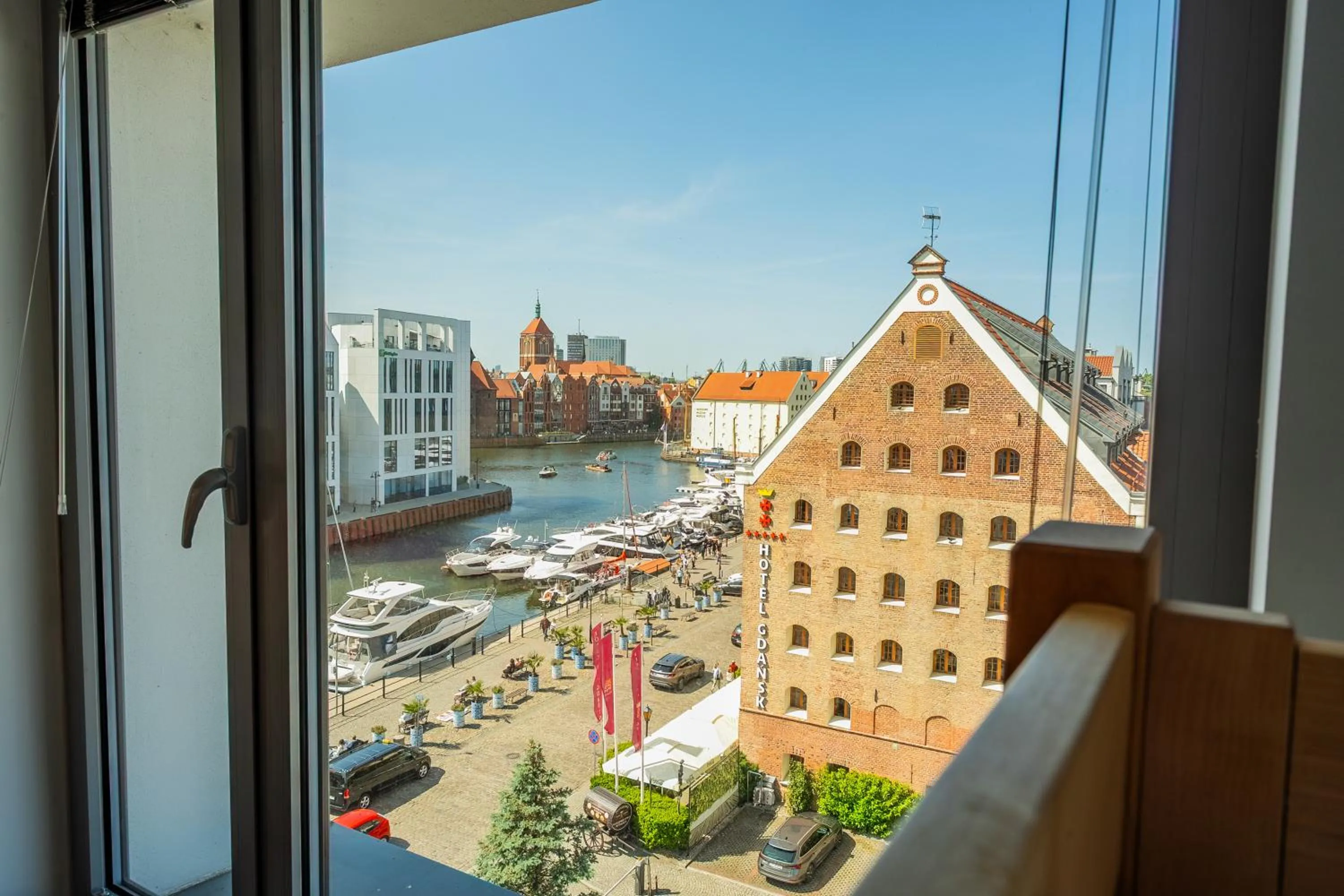 Neighbourhood in Hostel Gdańsk Szafarnia 10 Old Town