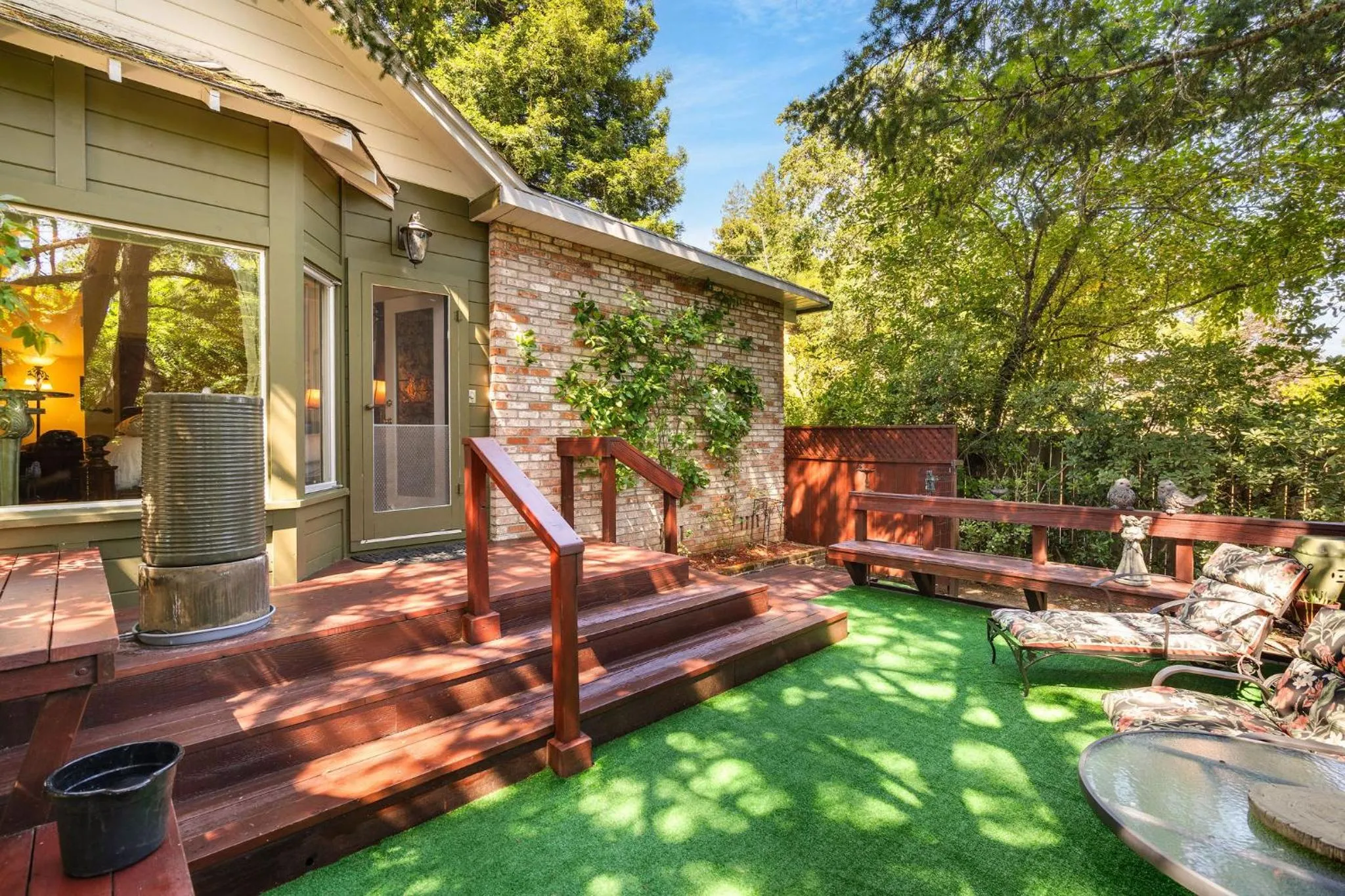 Foothill House