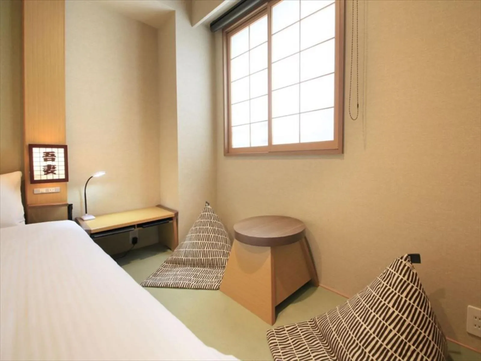Photo of the whole room, Bed in Tamayura Hotel Asakusa
