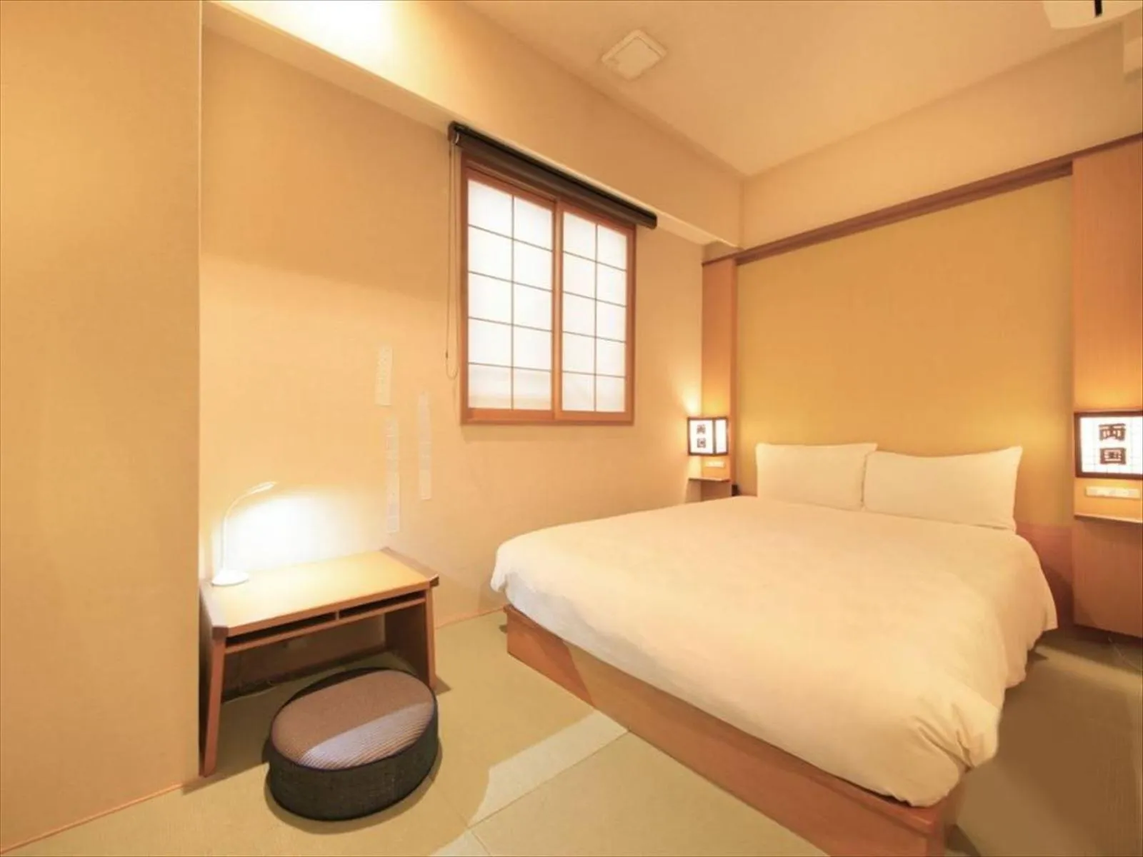 Photo of the whole room, Bed in Tamayura Hotel Asakusa