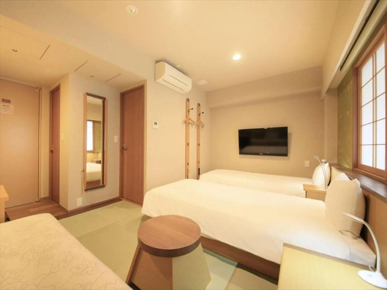 Photo of the whole room, Bed in Tamayura Hotel Asakusa