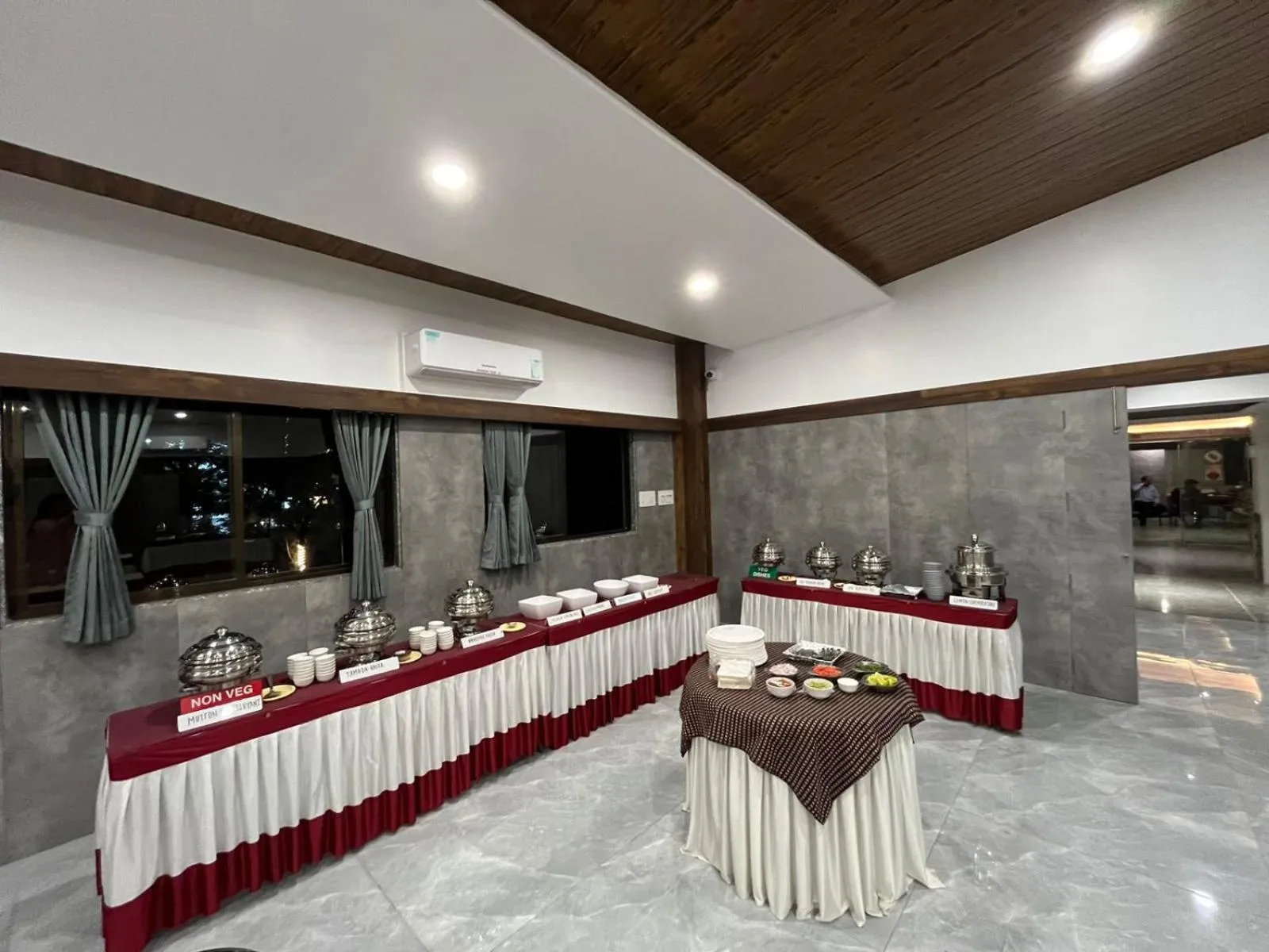 Banquet/Function facilities in Hotel Opal