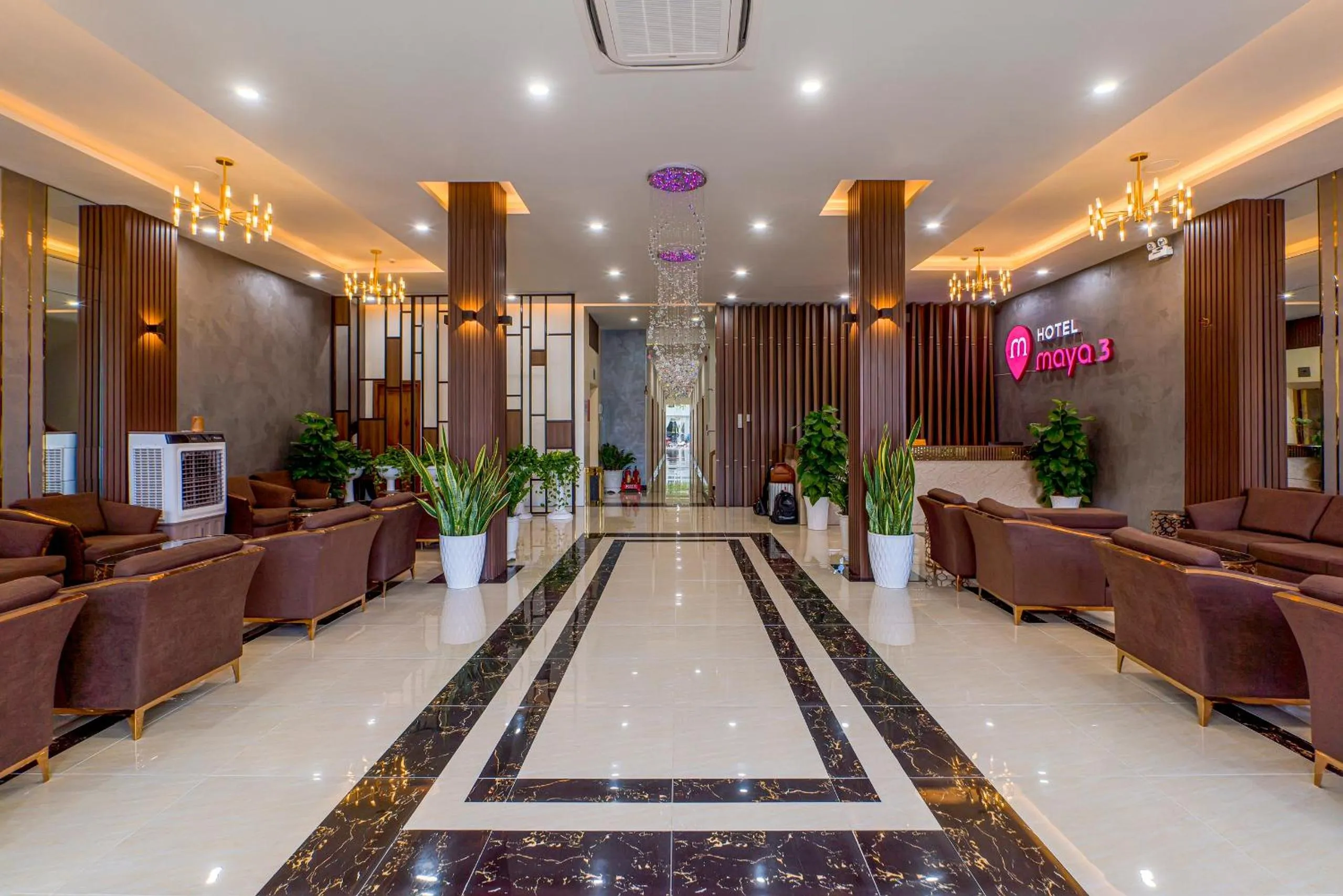 Lobby or reception in Maya Hotel 3