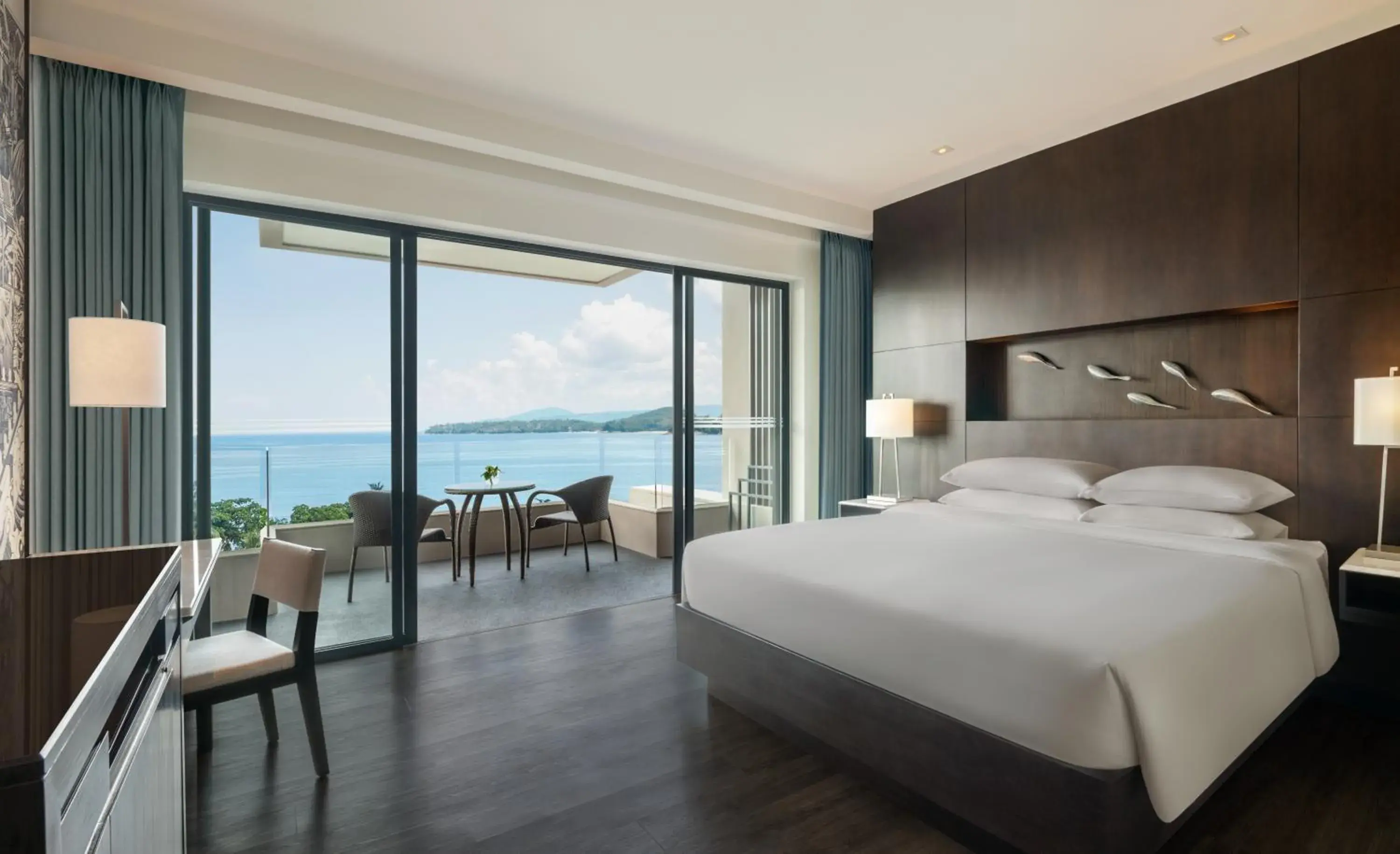 King Room with Ocean View in Hyatt Regency Phuket Resort King Room with Ocean View in Hyatt Regency Phuket Resort