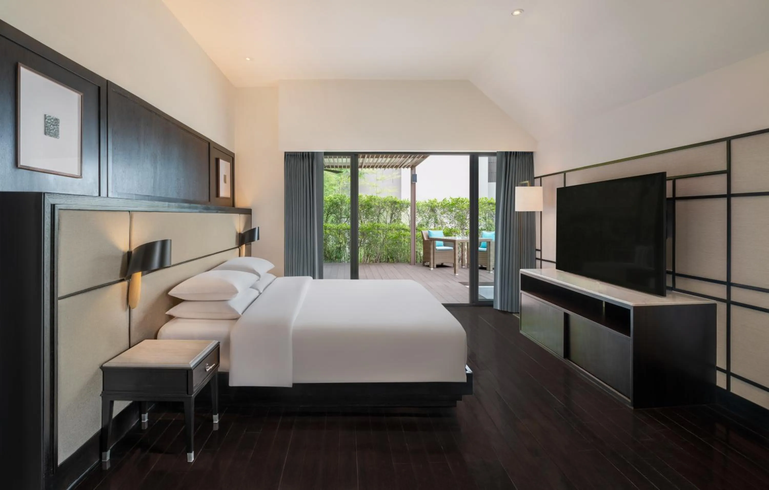 Bed in Hyatt Regency Phuket Resort