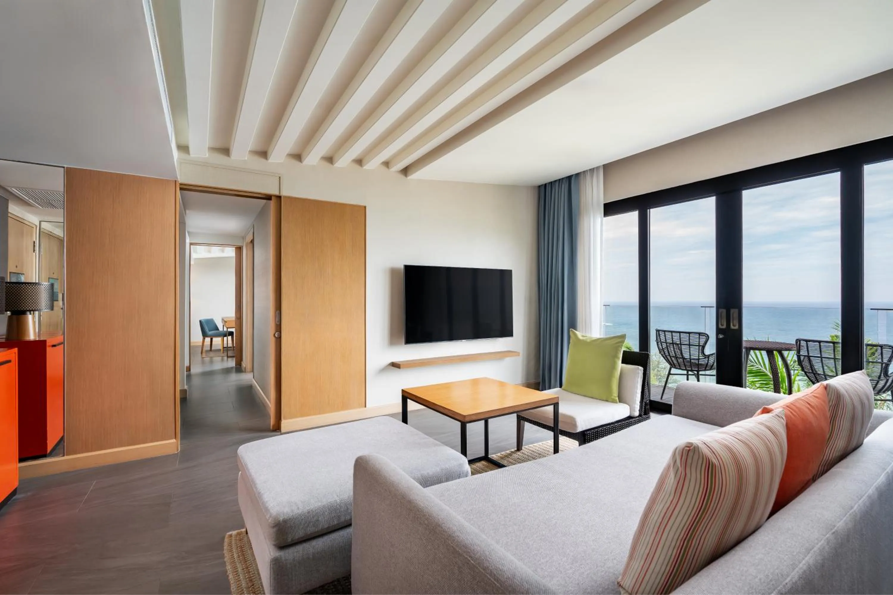 Living room in Hyatt Regency Phuket Resort