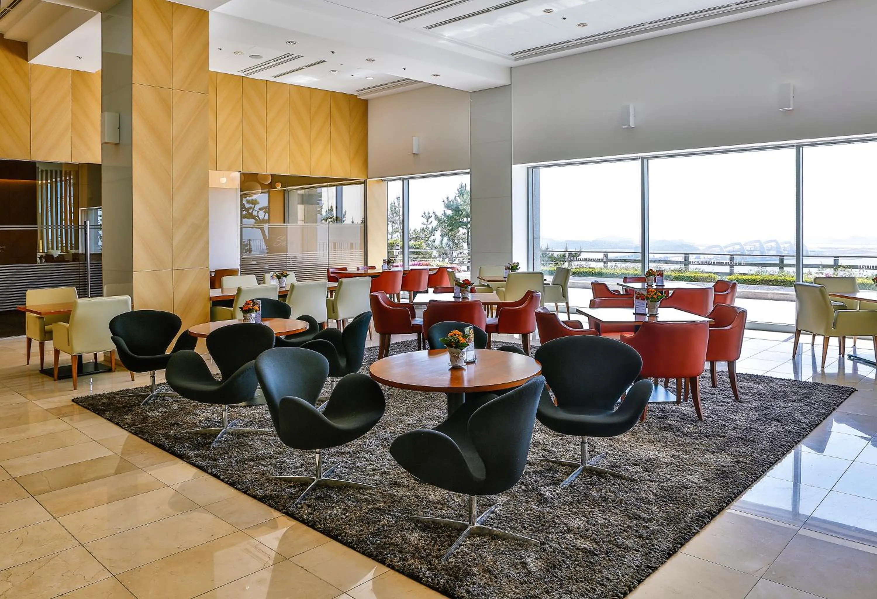 Restaurant/places to eat in Hotel Hyundai by Lahan Mokpo