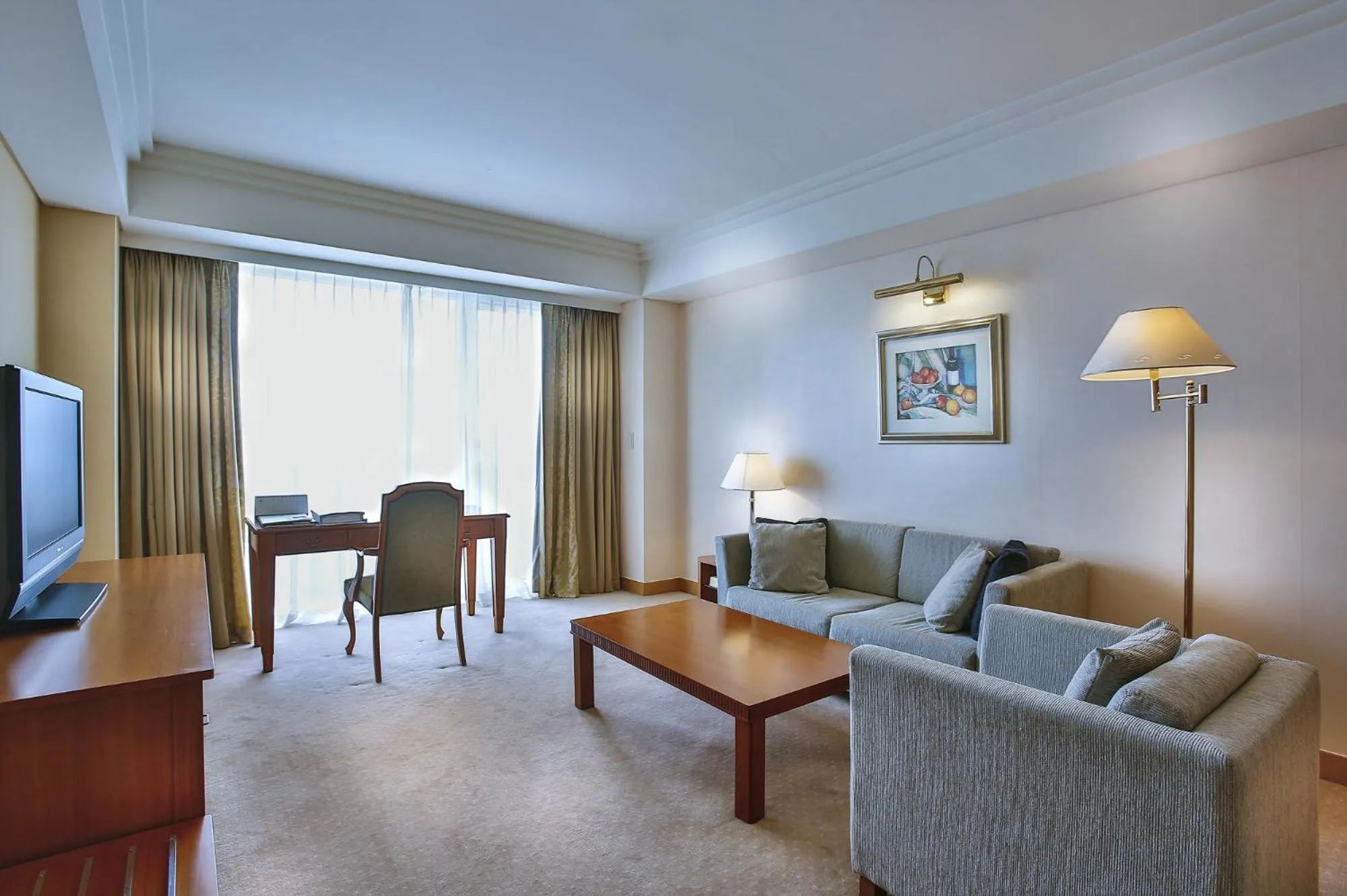 Living room in Hotel Hyundai by Lahan Mokpo