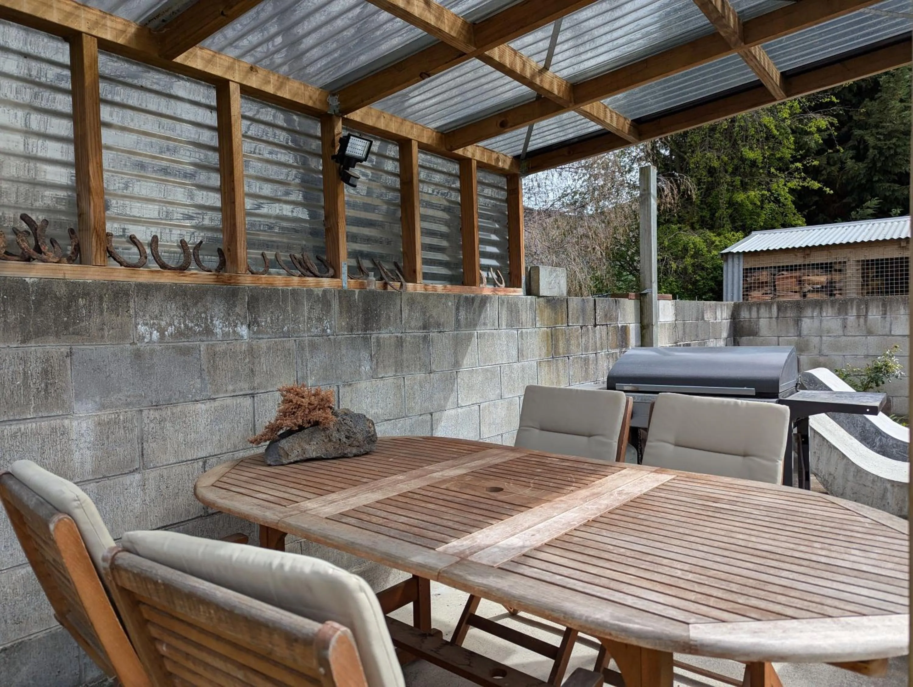 BBQ facilities in Burkes Pass Country Motels