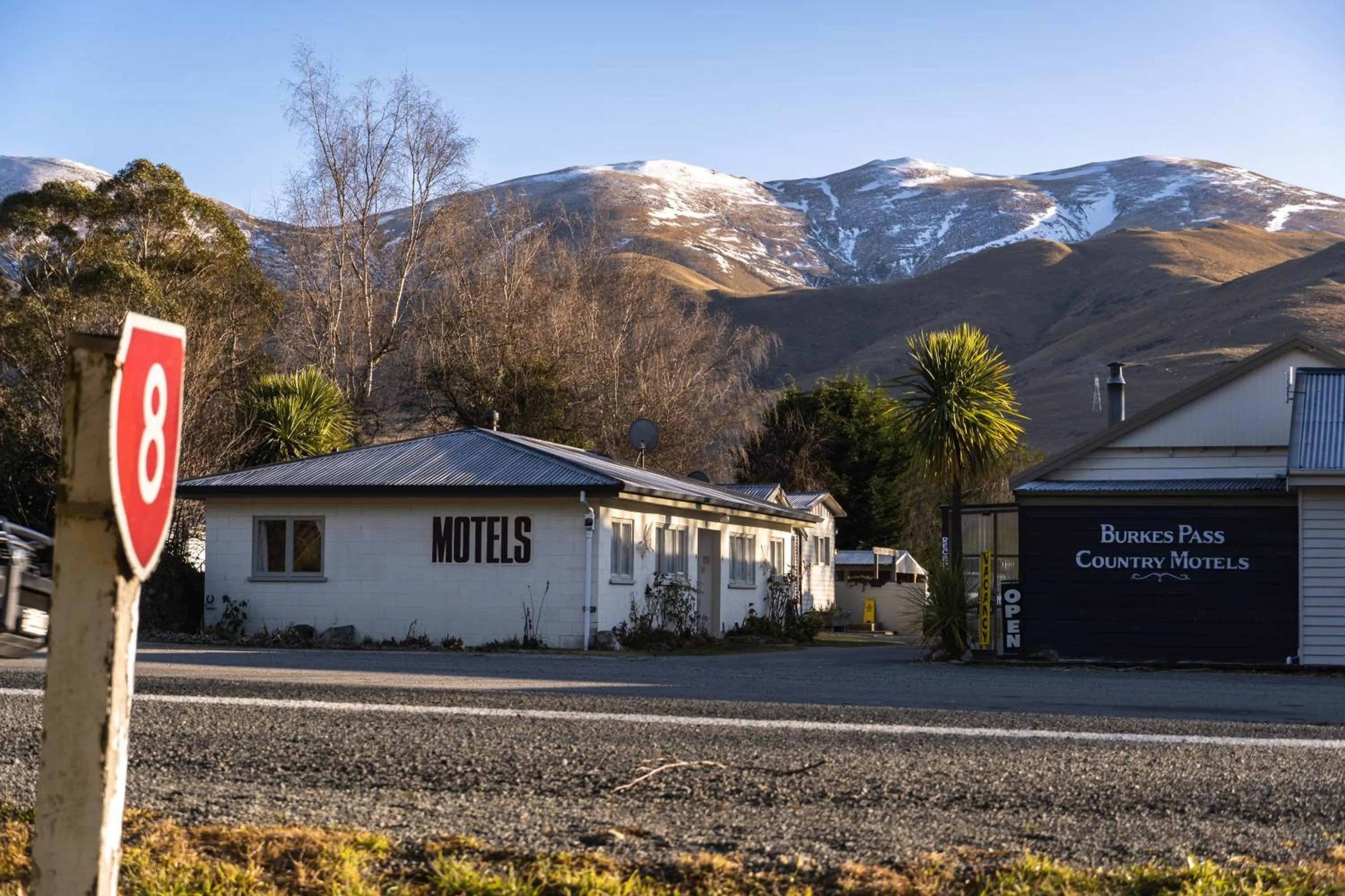 Property building in Burkes Pass Country Motels