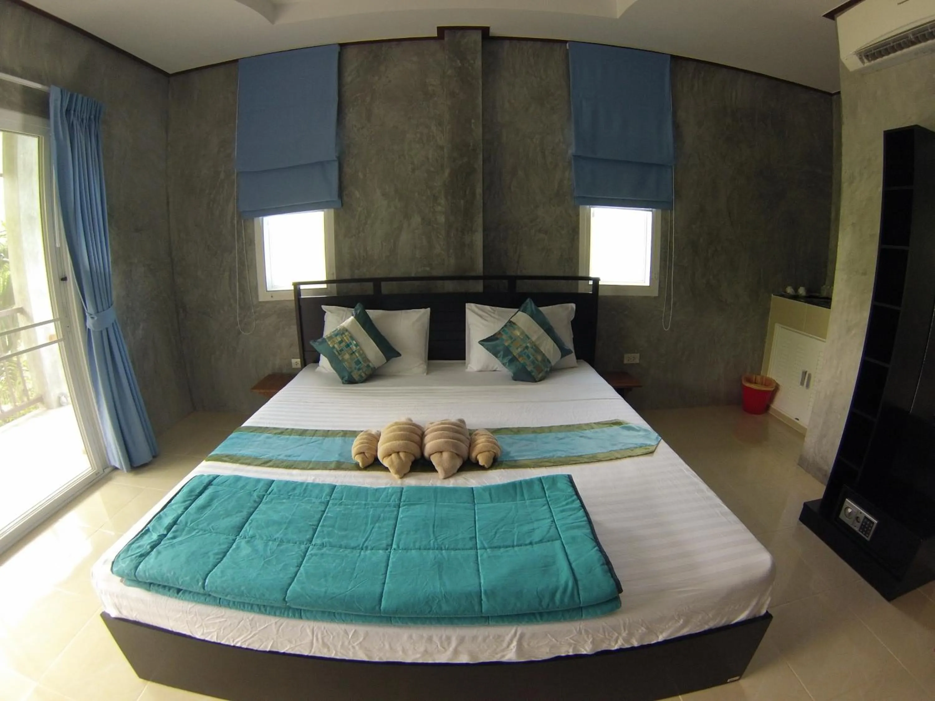 Bed in Real Relax Resort