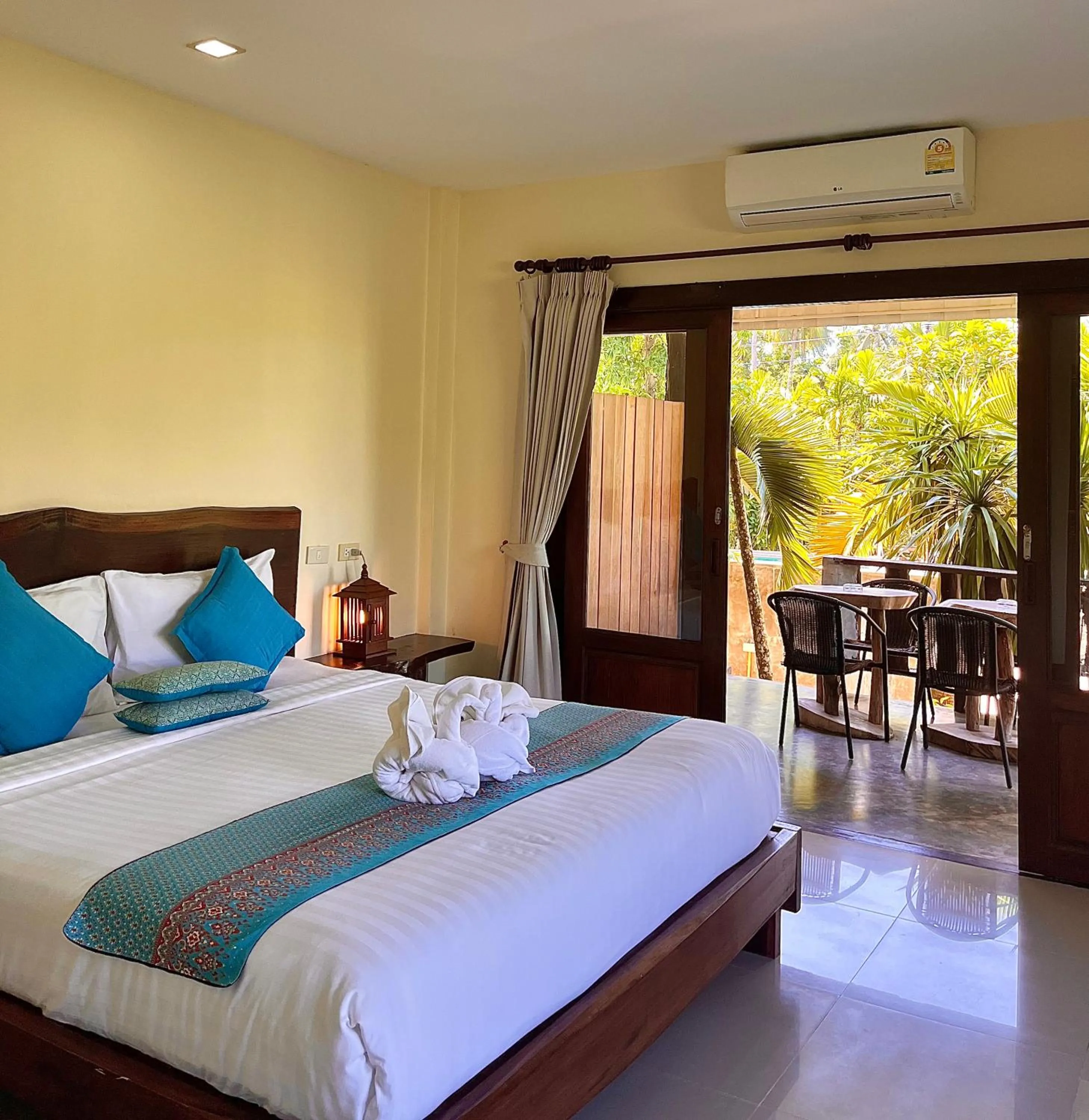 Bed in Krabi Klong Muang Bay Resort