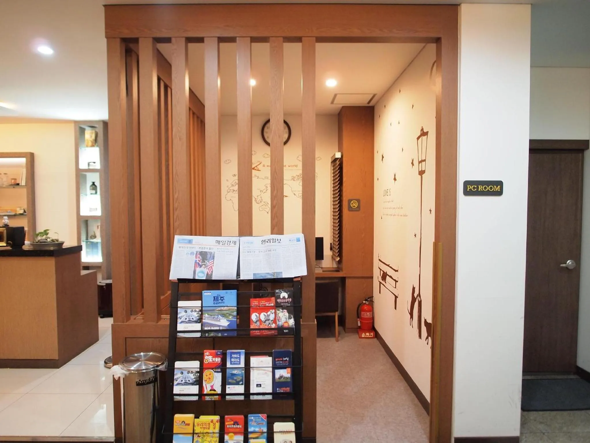 Decorative detail in Hotel Four Seasons