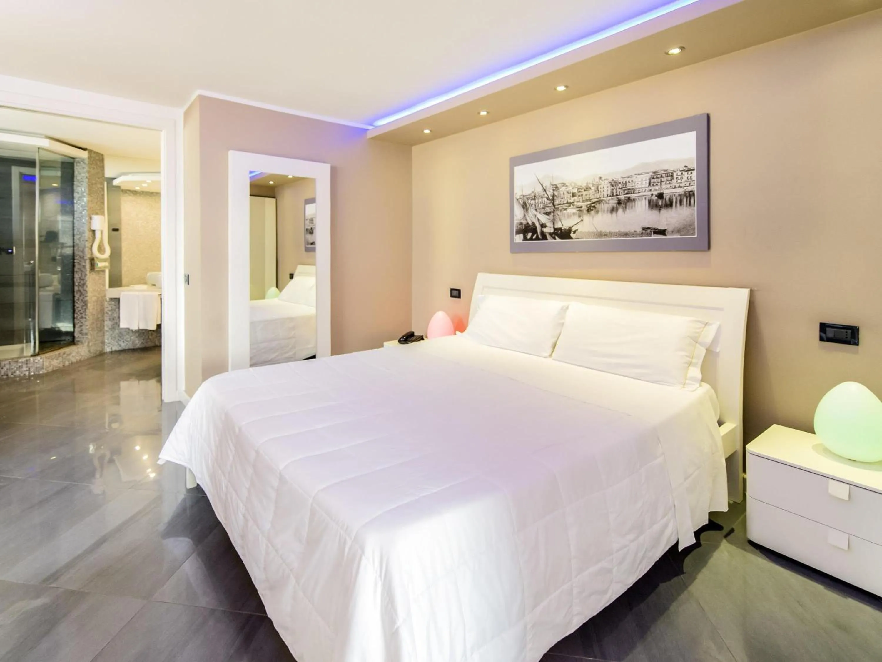Bedroom, Bed in Ibis Styles Palermo Cristal