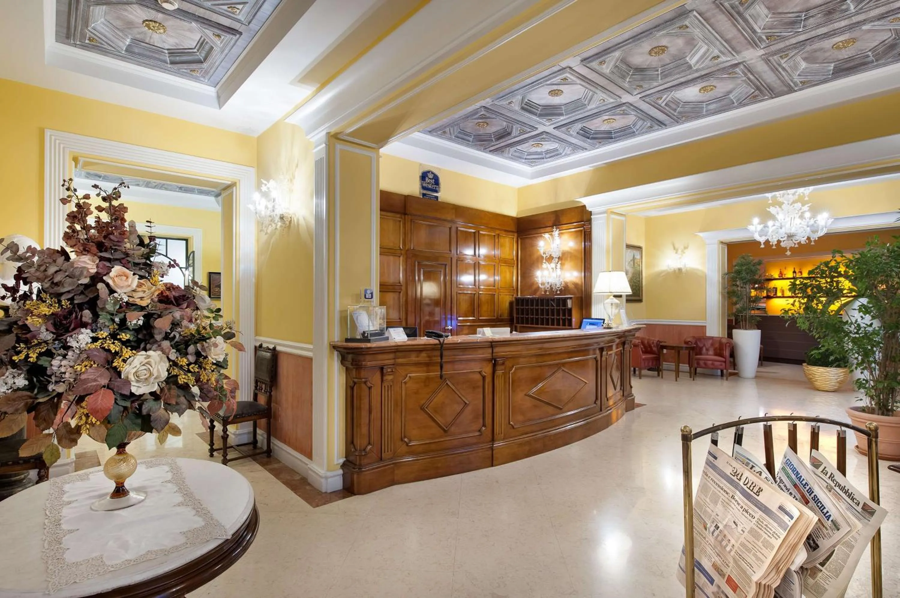 Lobby or reception in Best Western Ai Cavalieri Hotel