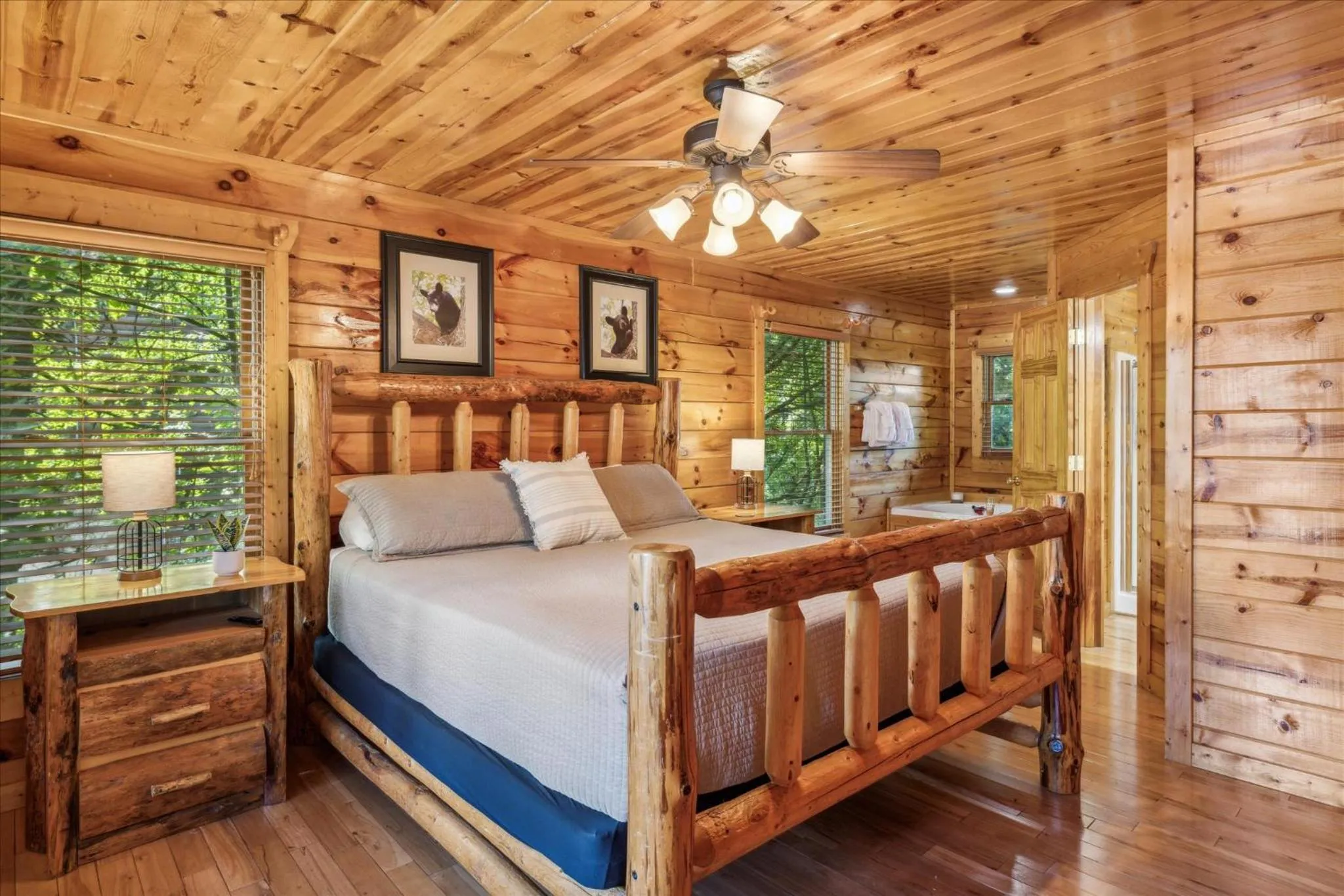 Bed in Sleepy Willow Cabin