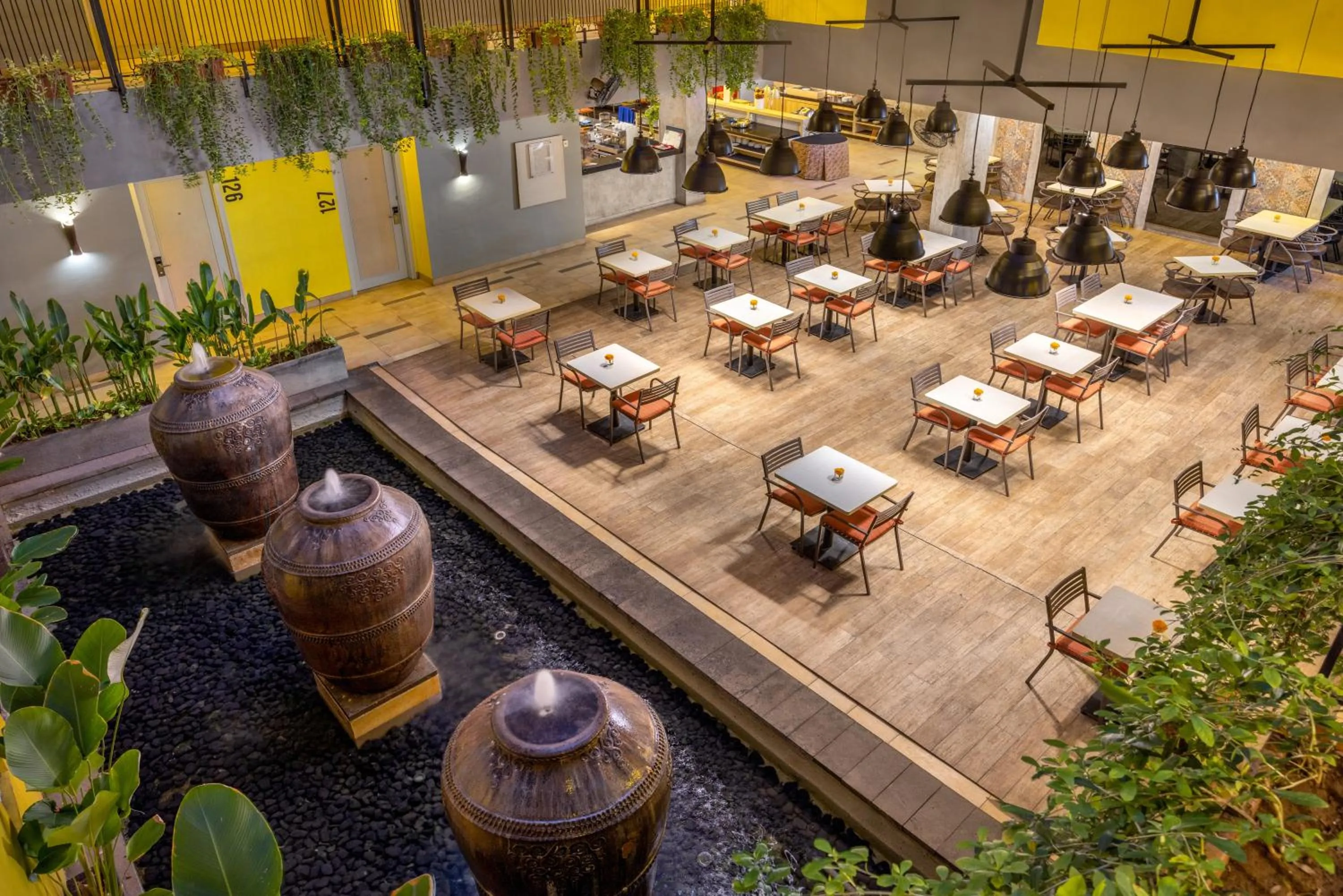 Restaurant/places to eat in Swiss-Belinn Legian