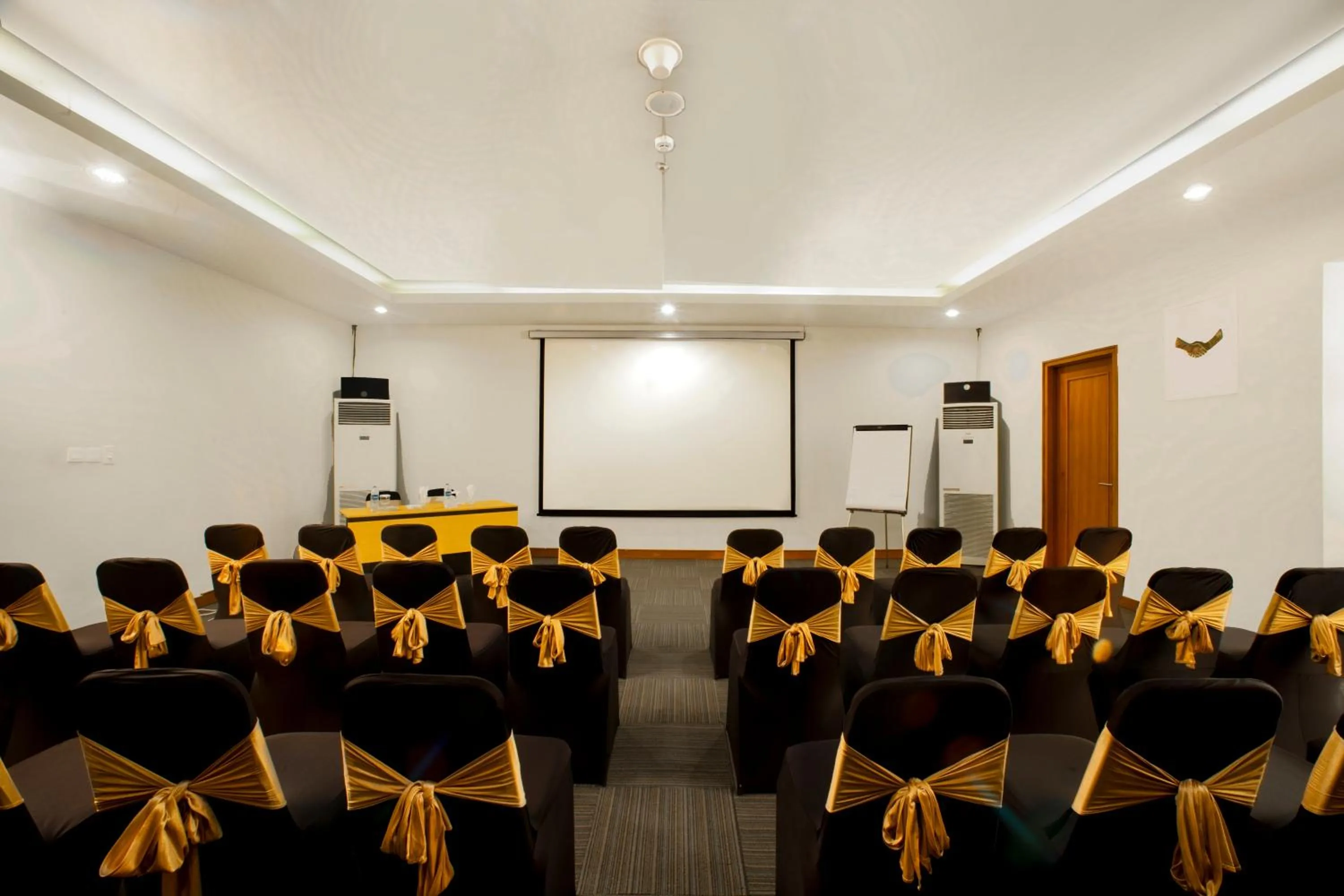 Business facilities in Swiss-Belinn Legian